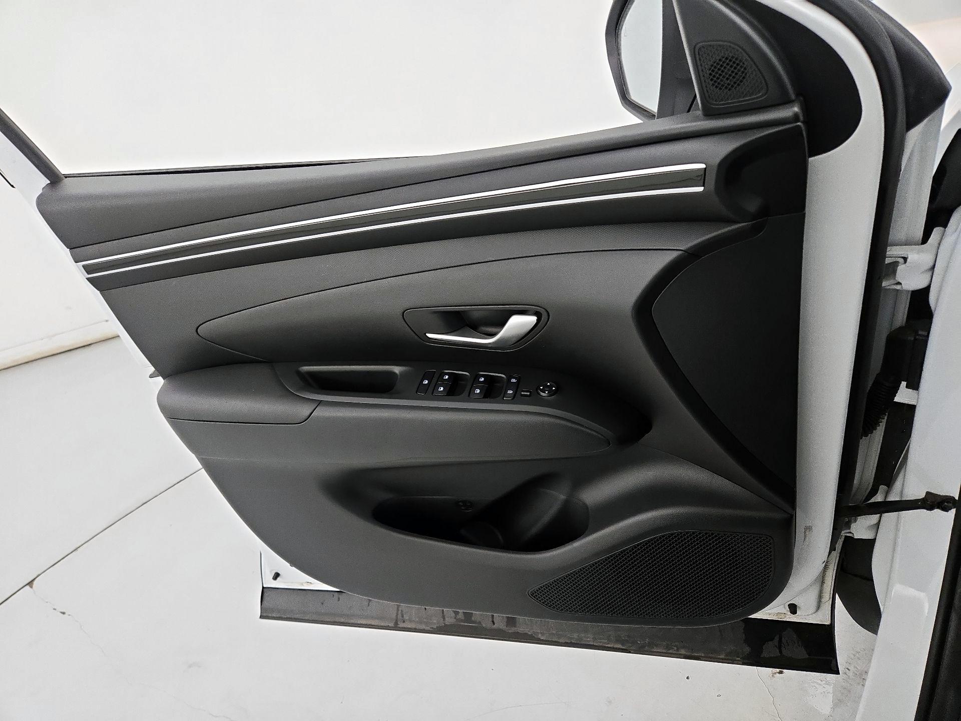 Thumbnail: 2022 Hyundai Santa Cruz - 12