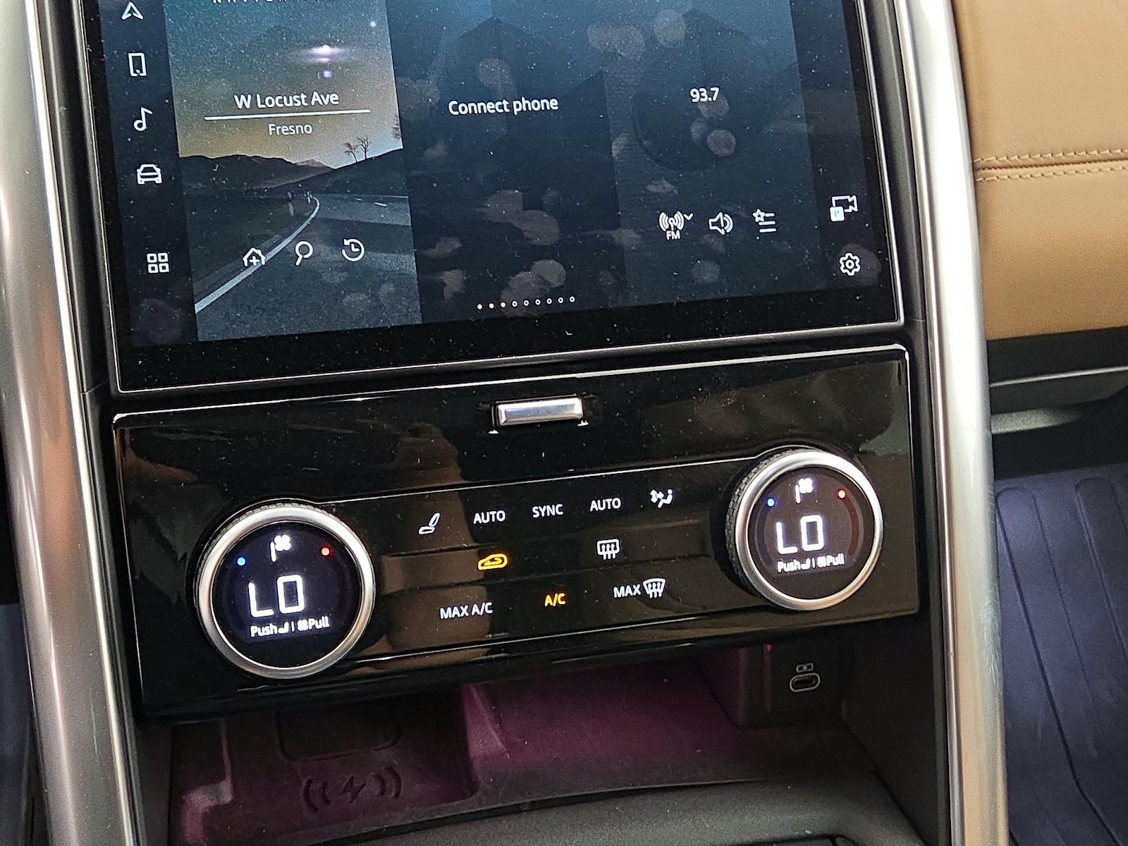 2024 Land Rover Discovery Metropolitan Edition - Photo 18