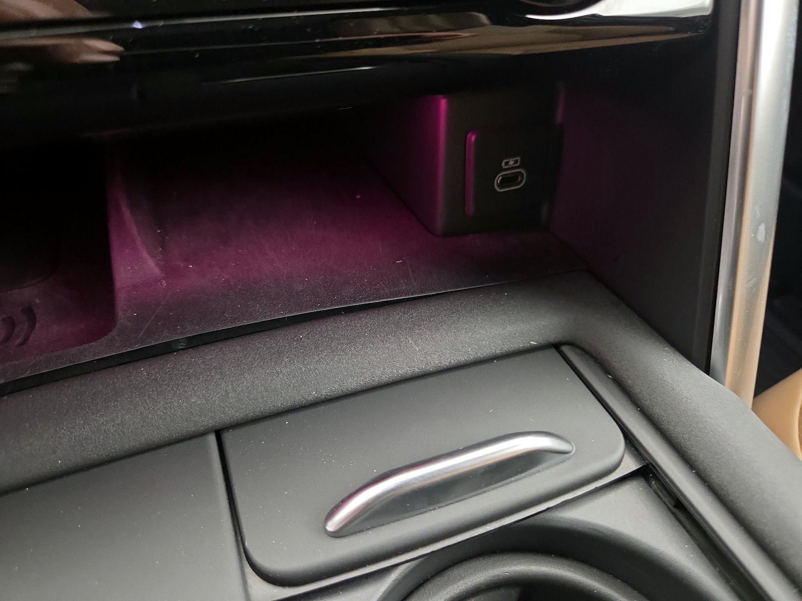 2024 Land Rover Discovery Metropolitan Edition - Photo 20