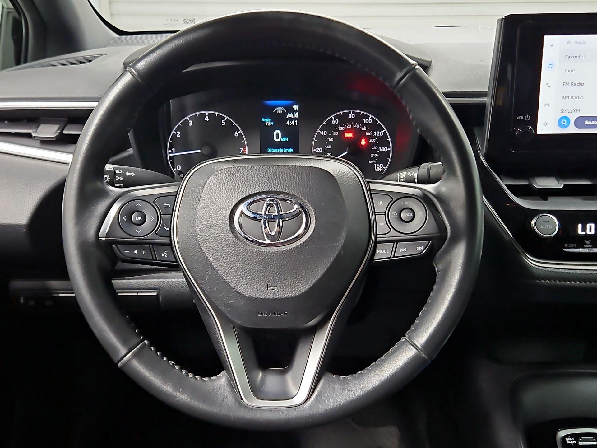 Thumbnail: 2023 Toyota Corolla - 10