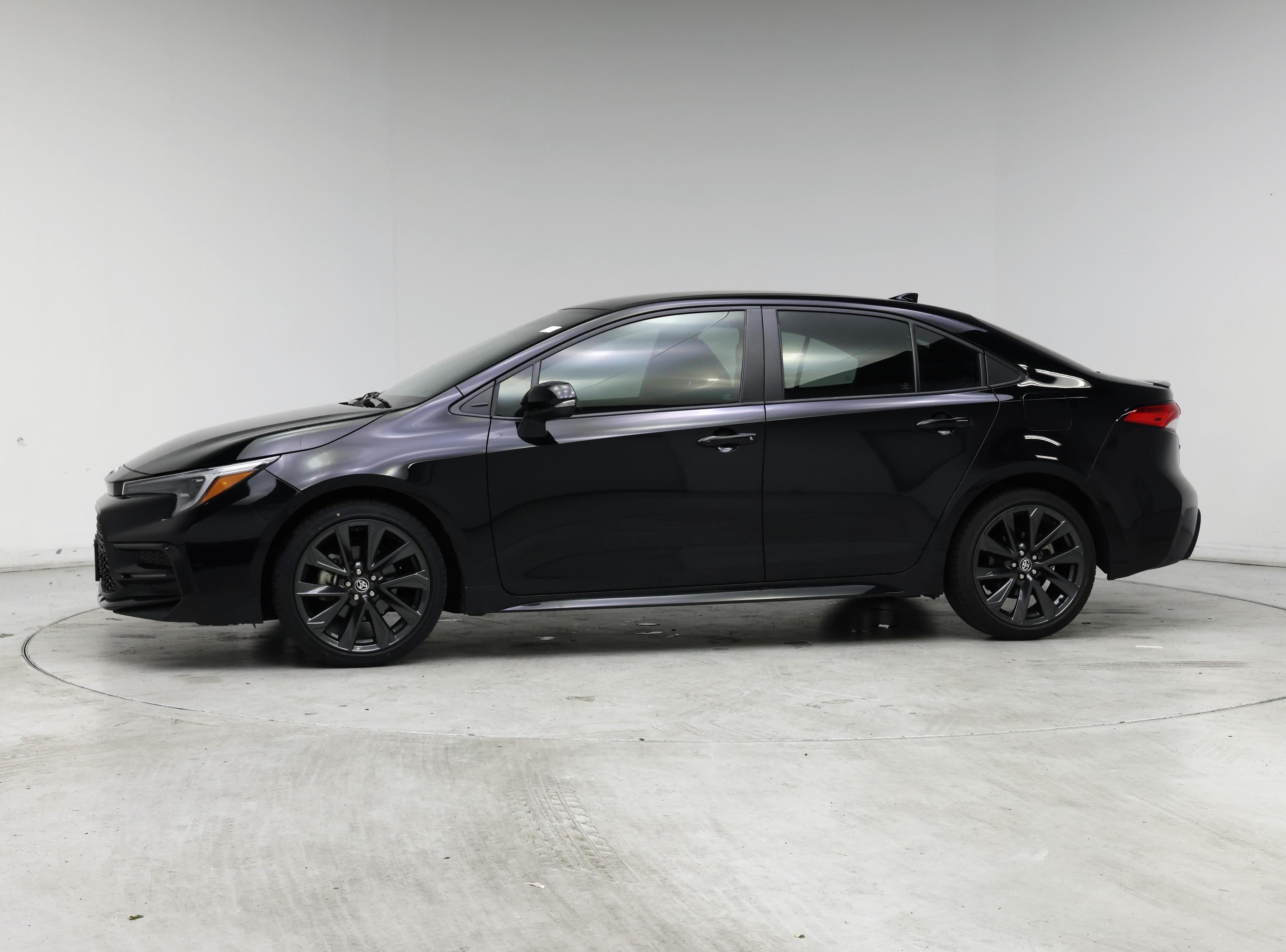 Thumbnail: 2023 Toyota Corolla - 3