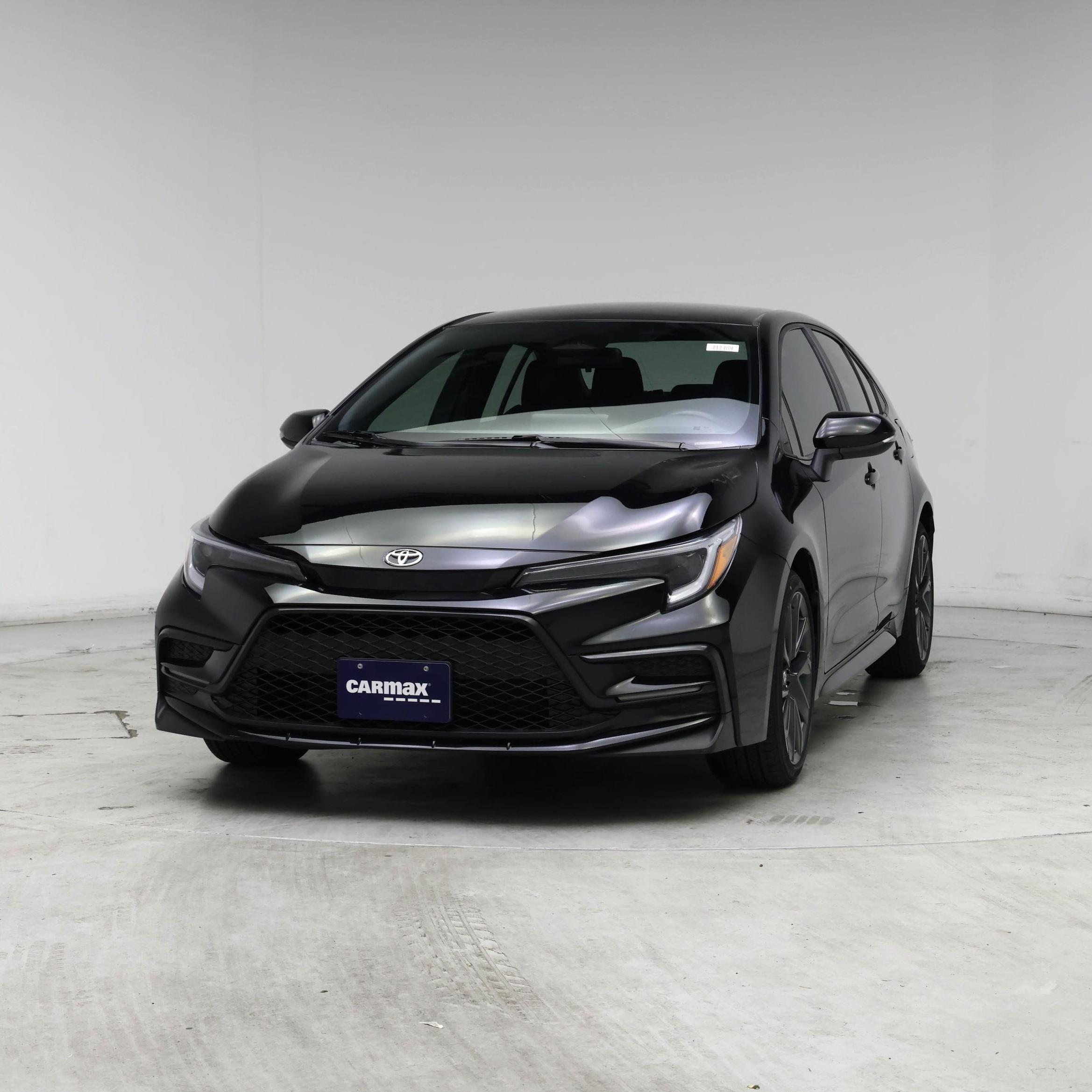 Thumbnail: 2023 Toyota Corolla - 4