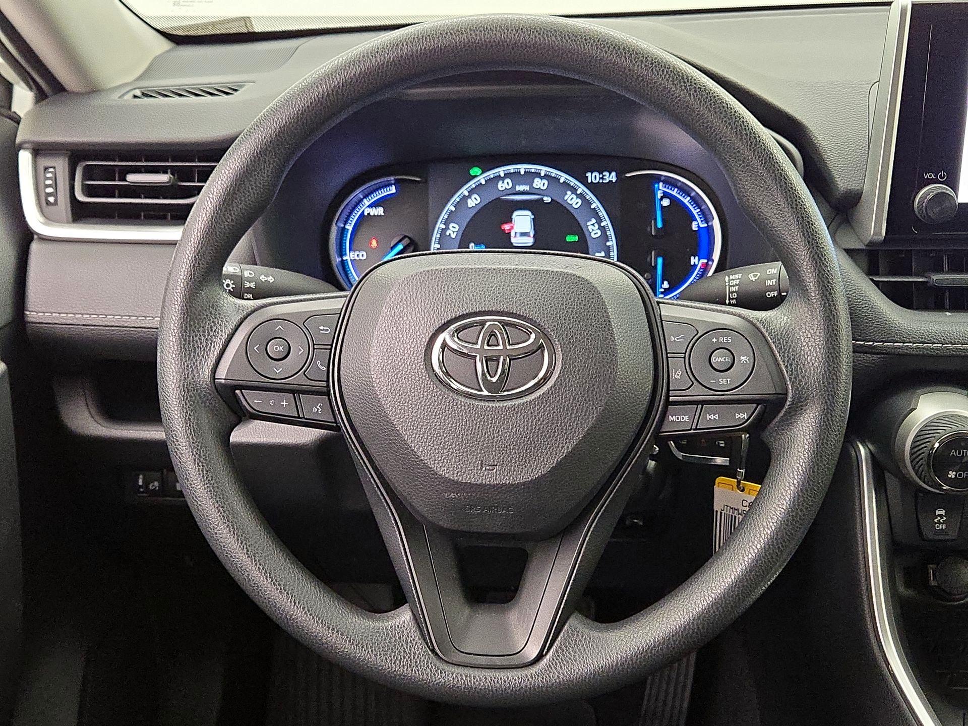 Thumbnail: 2025 Toyota RAV4 - 10