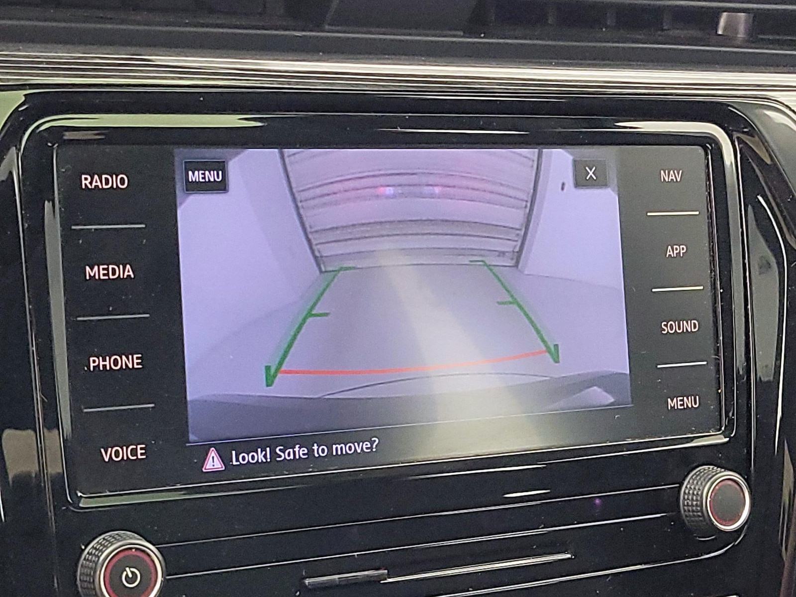 2021 Volkswagen Passat R-Line - Photo 16