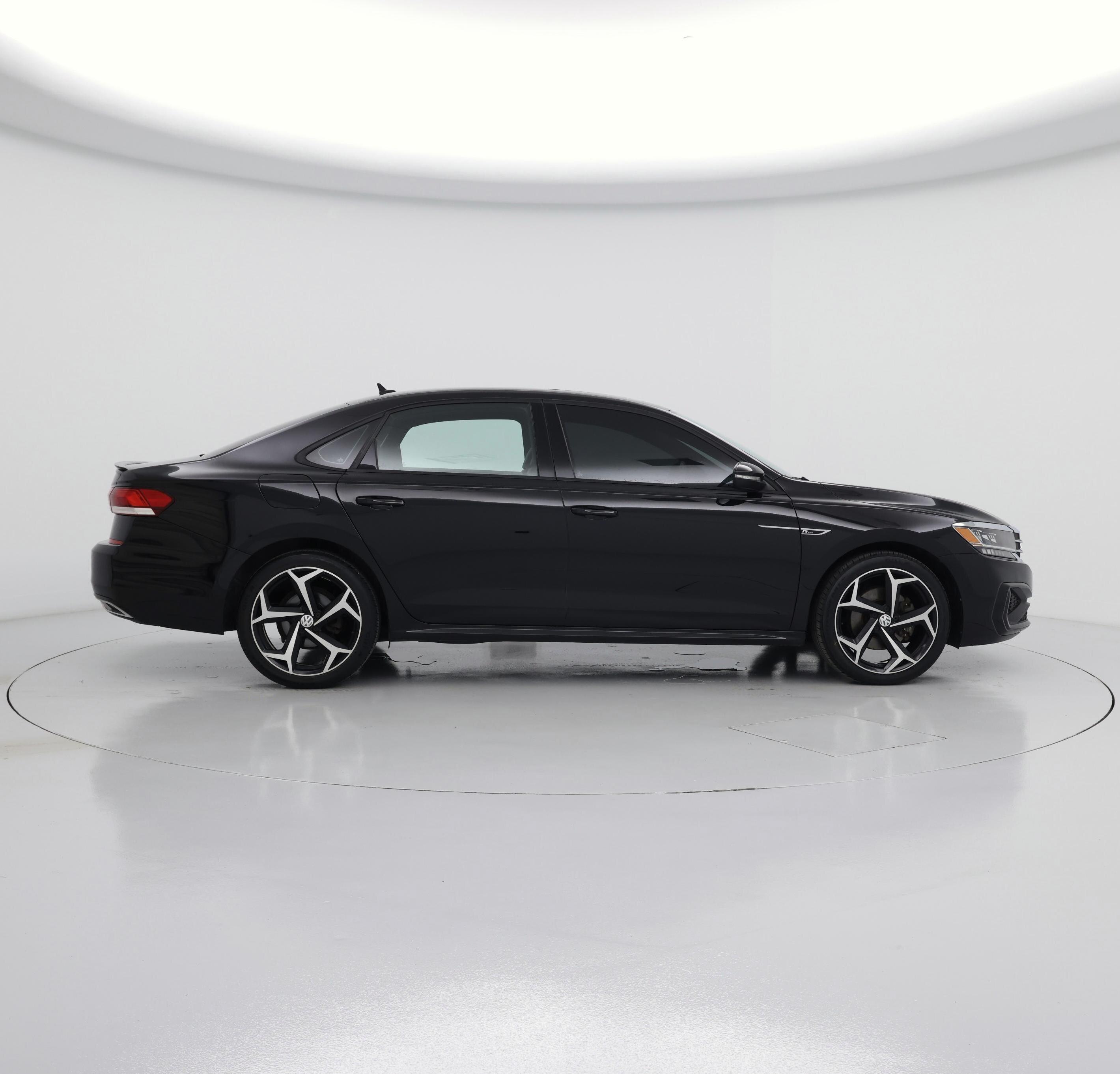 Thumbnail: 2021 Volkswagen Passat - 7