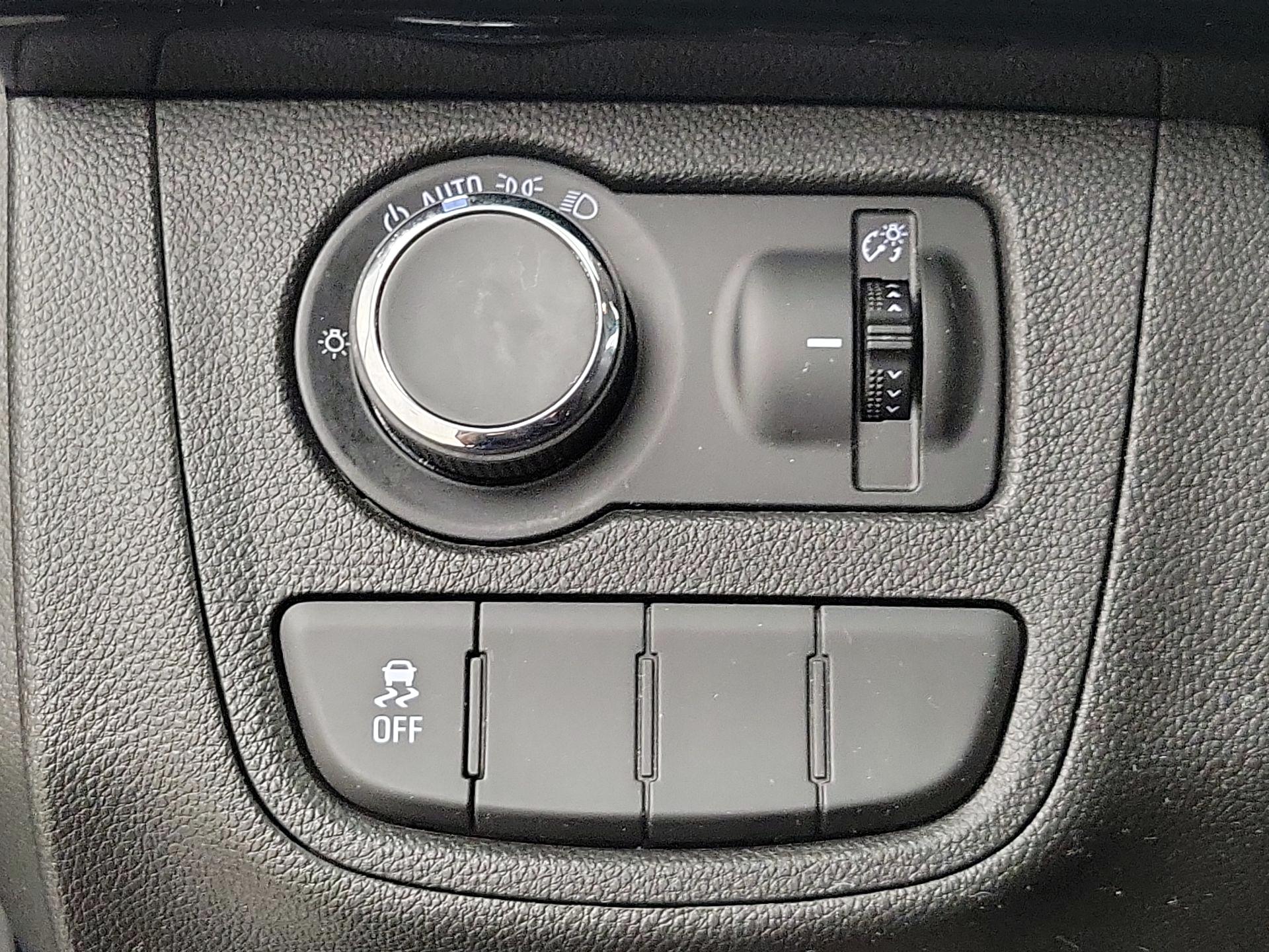 Thumbnail: 2019 Chevrolet Spark - 13
