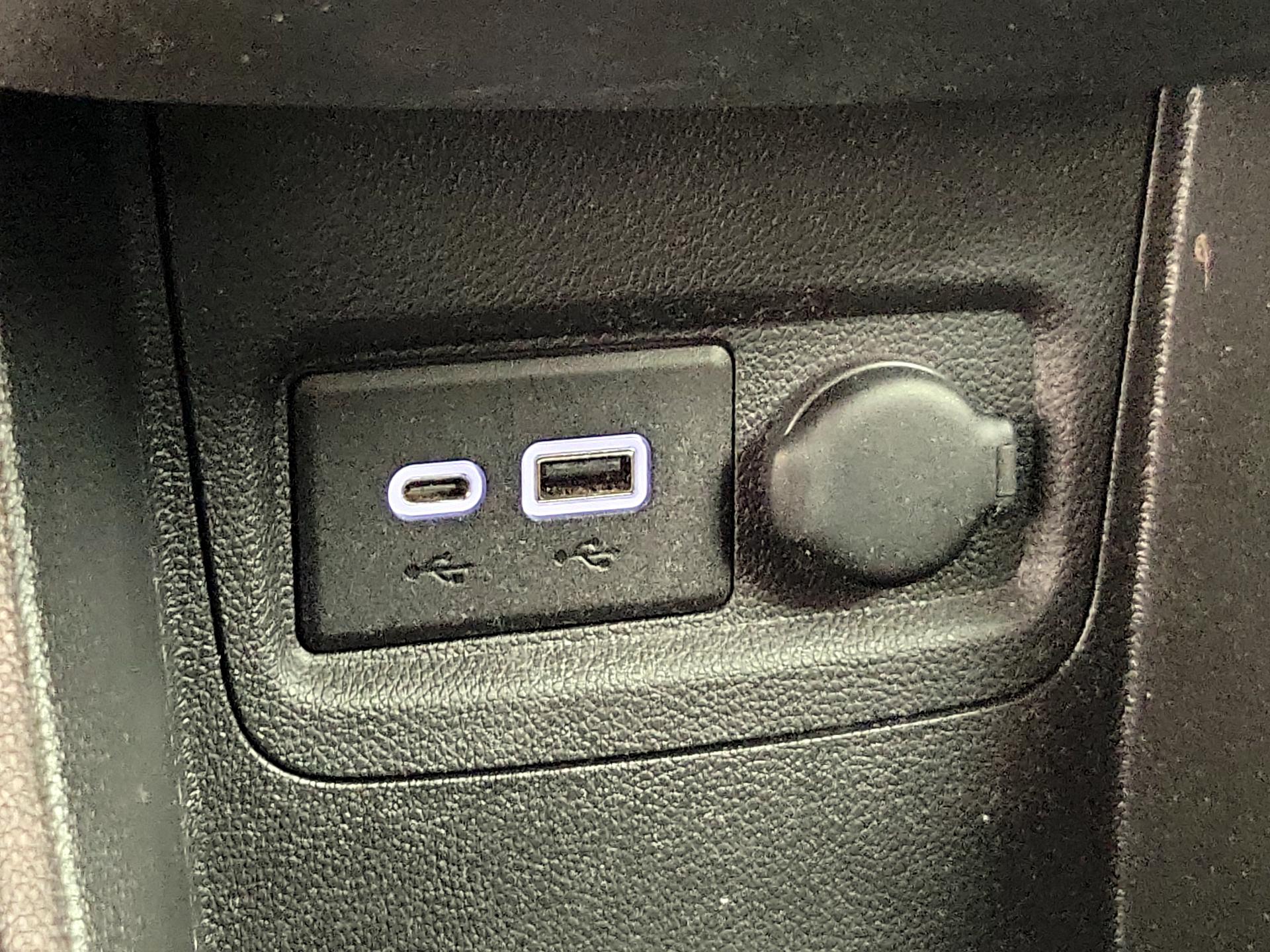Thumbnail: 2019 Chevrolet Spark - 18