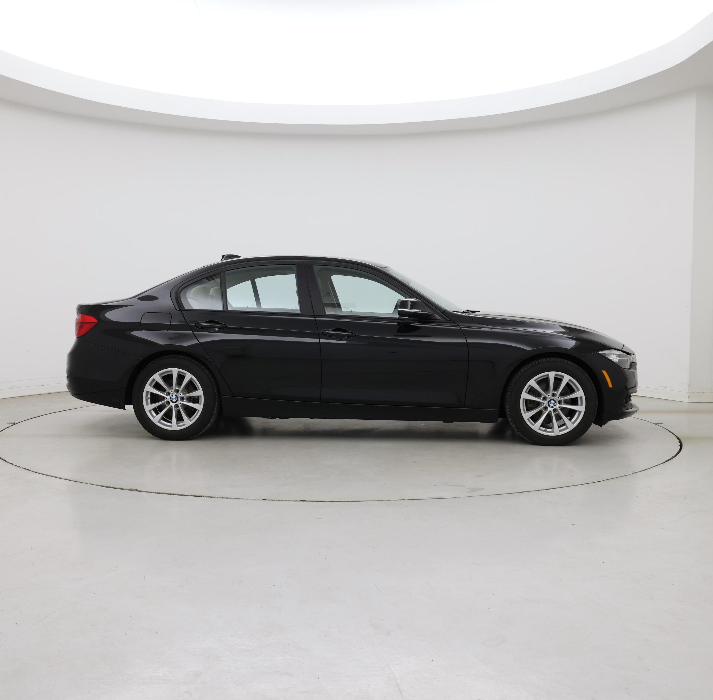 Thumbnail: 2017 BMW 3 Series - 7
