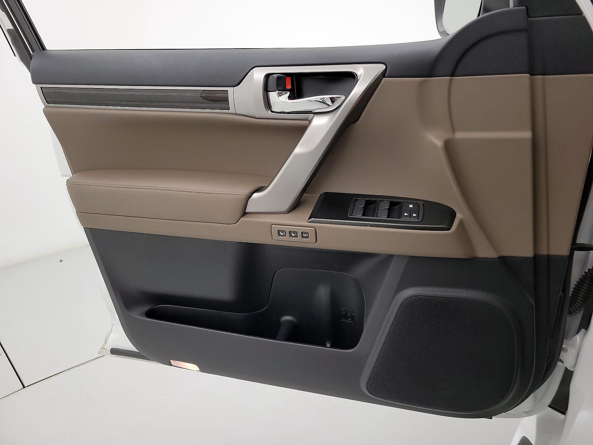 Thumbnail: 2022 Lexus GX - 12