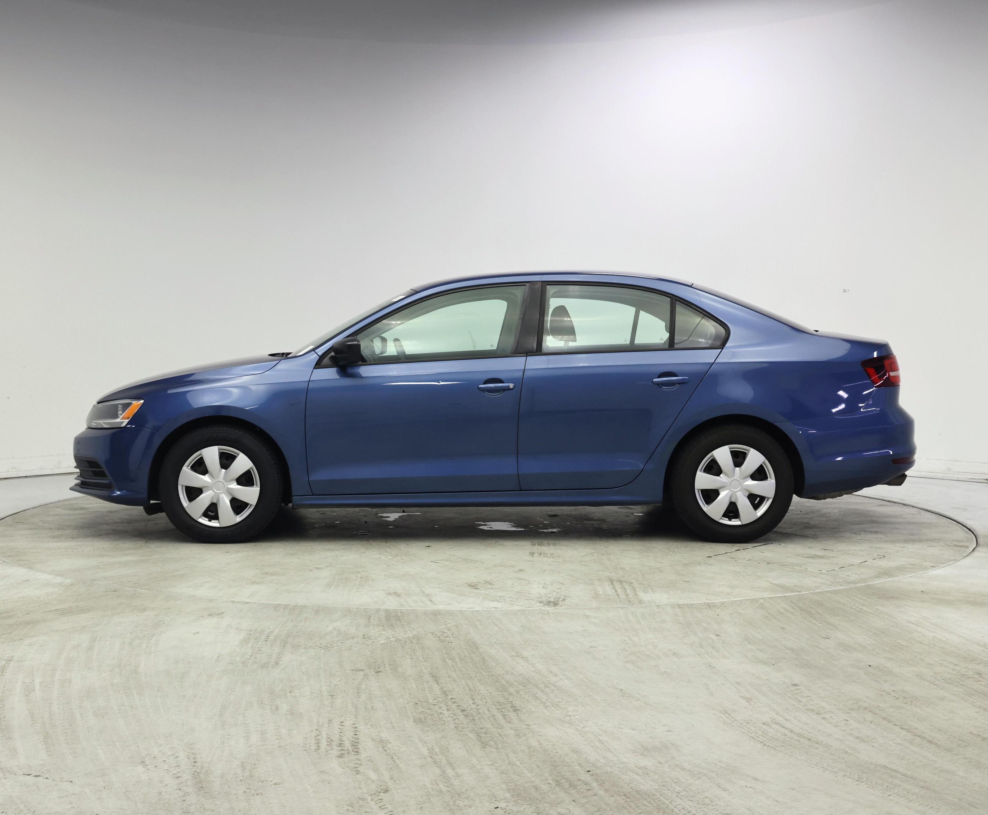 Thumbnail: 2016 Volkswagen Jetta - 3