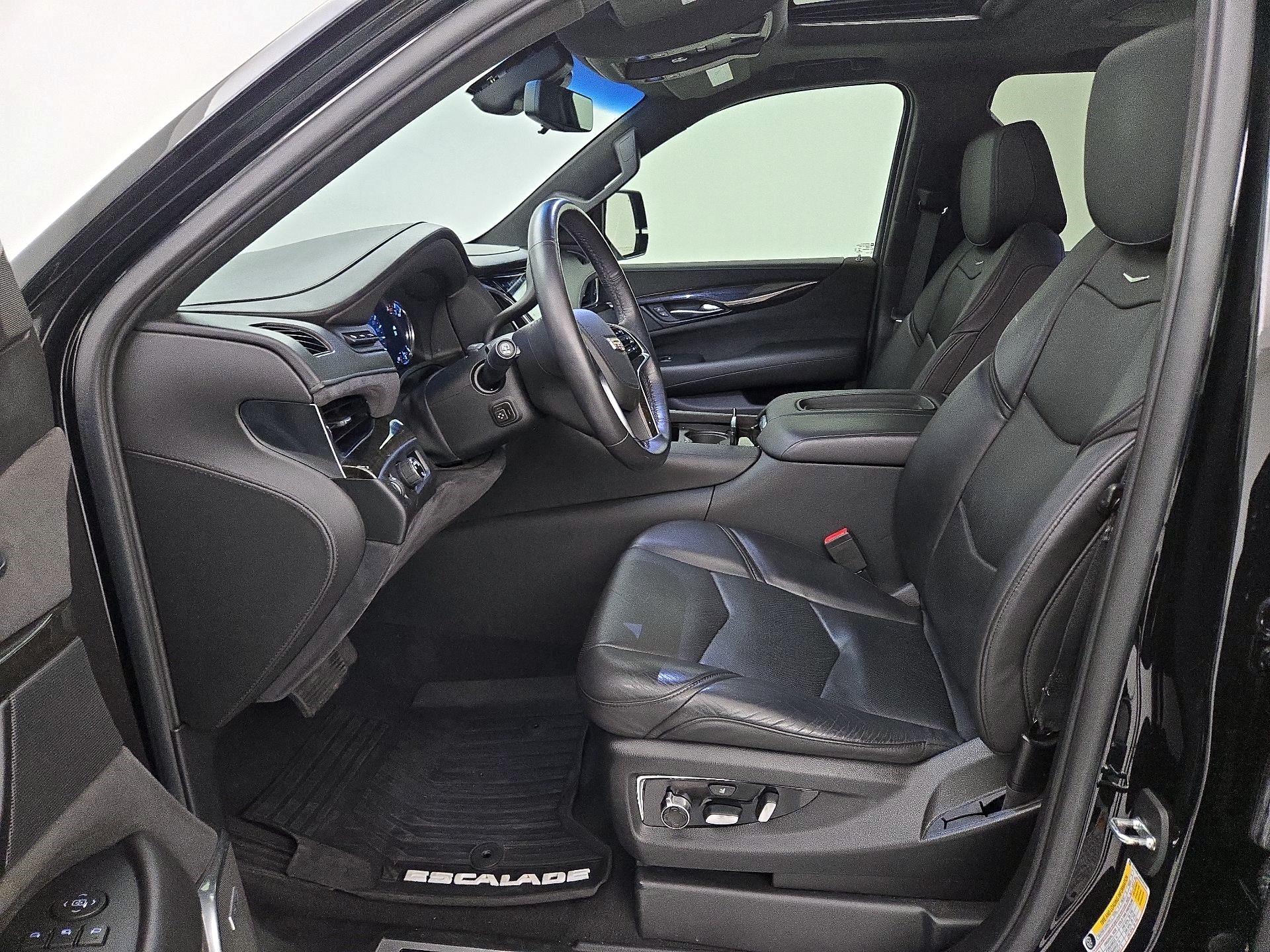 Thumbnail: 2019 Cadillac Escalade - 11