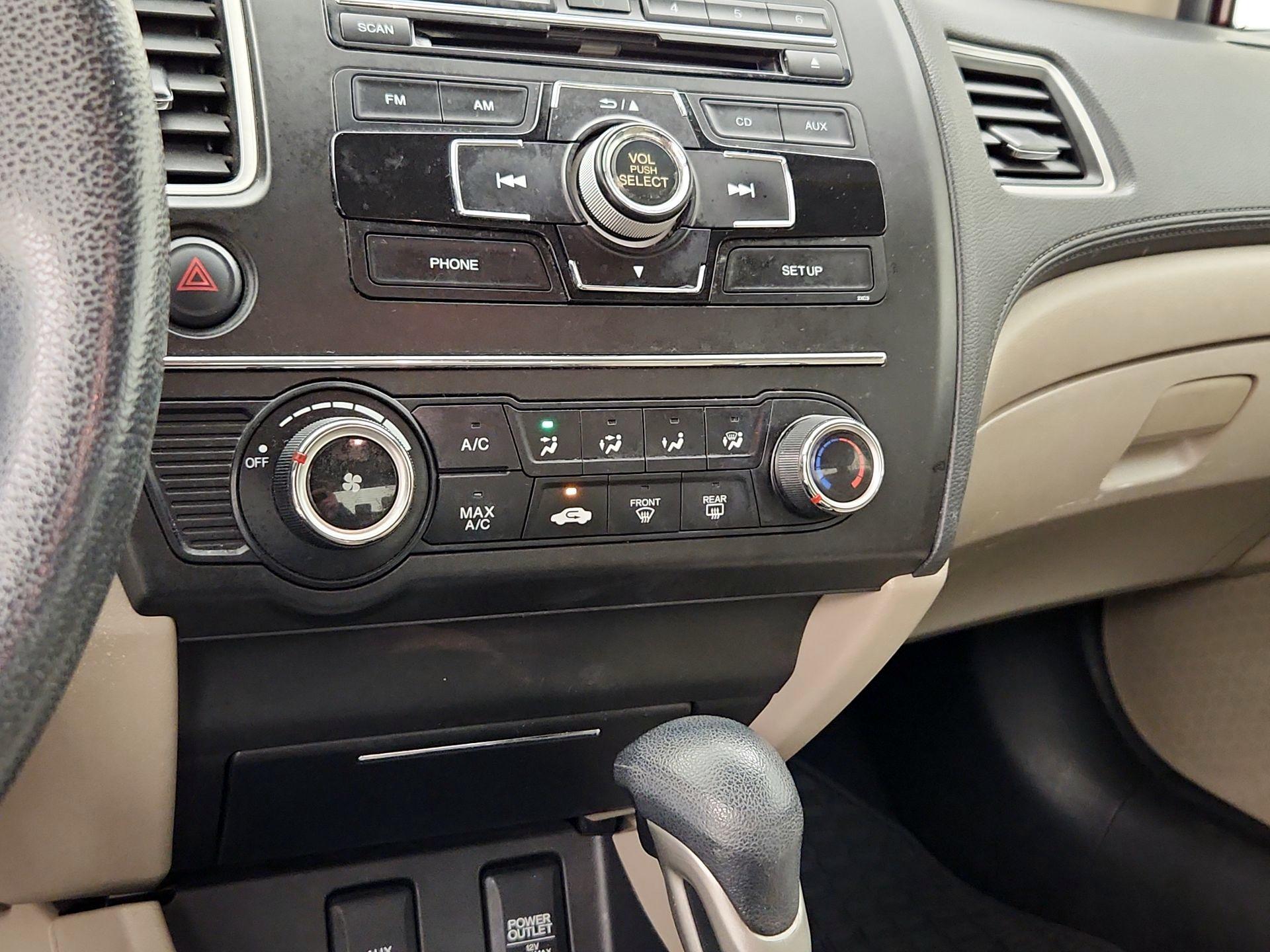 Thumbnail: 2014 Honda Civic - 16