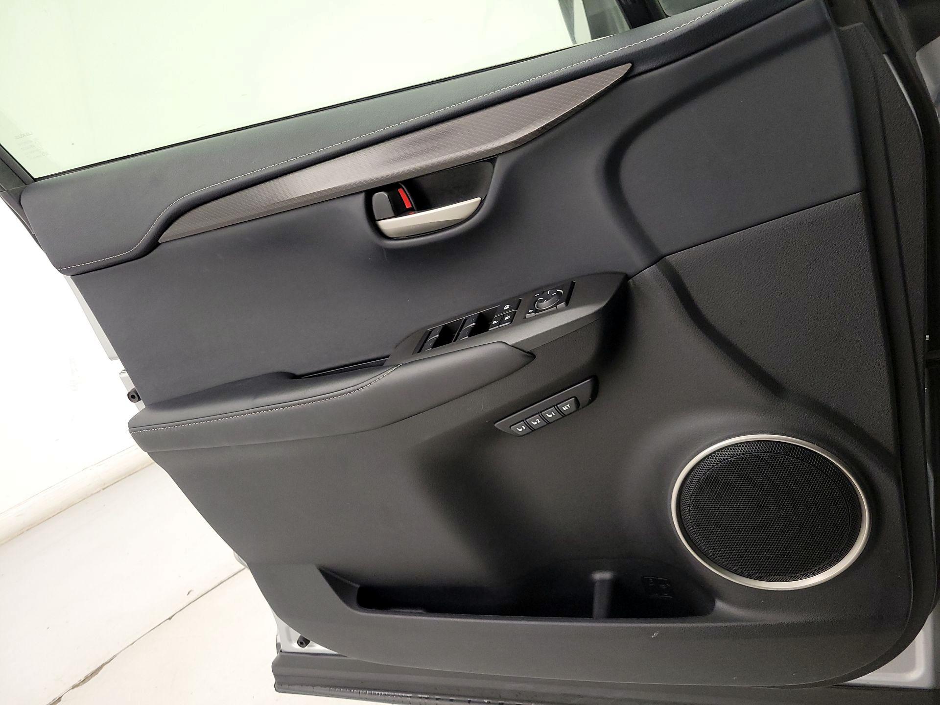 Thumbnail: 2016 Lexus NX - 12