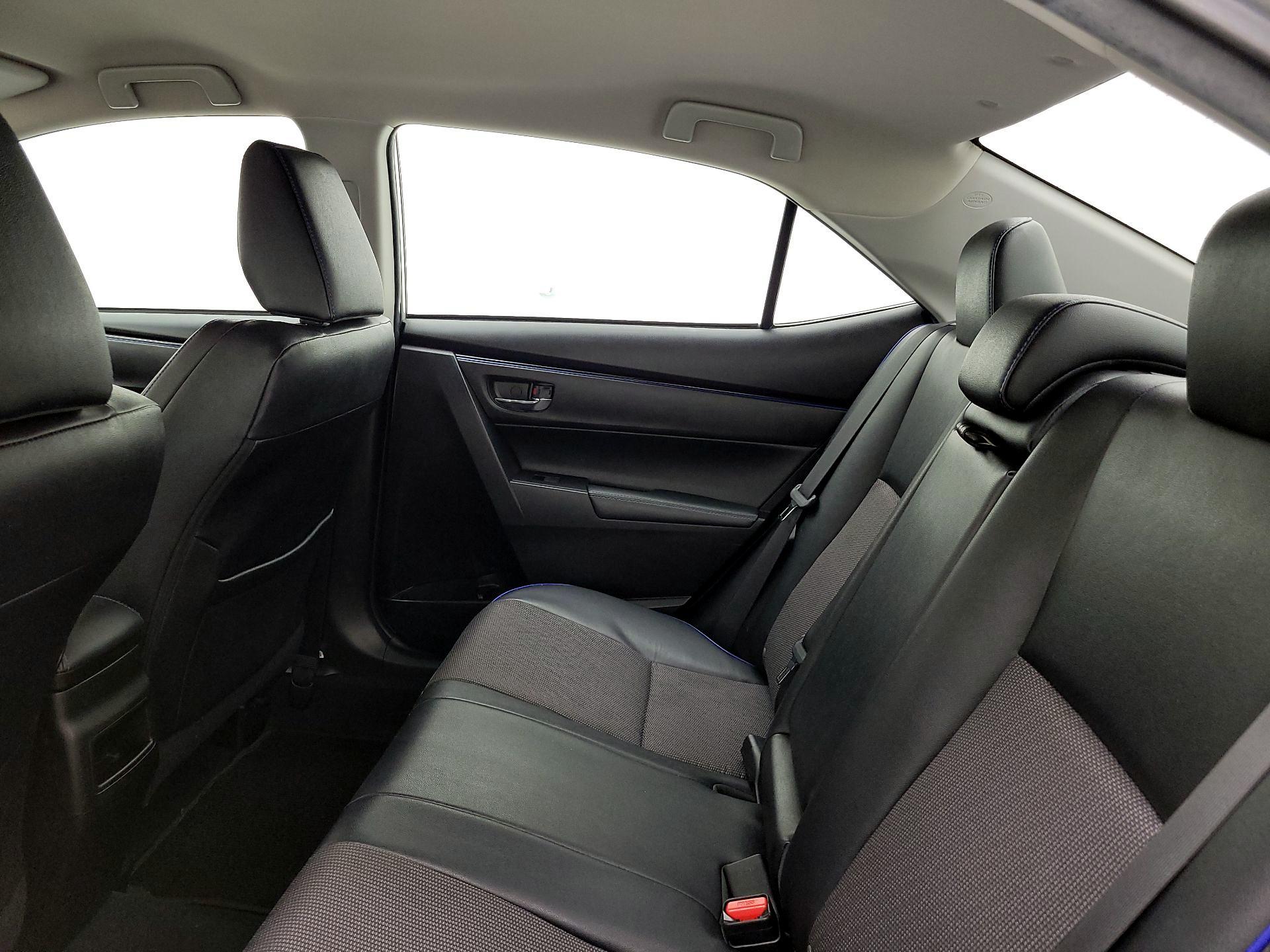 Thumbnail: 2019 Toyota Corolla - 19