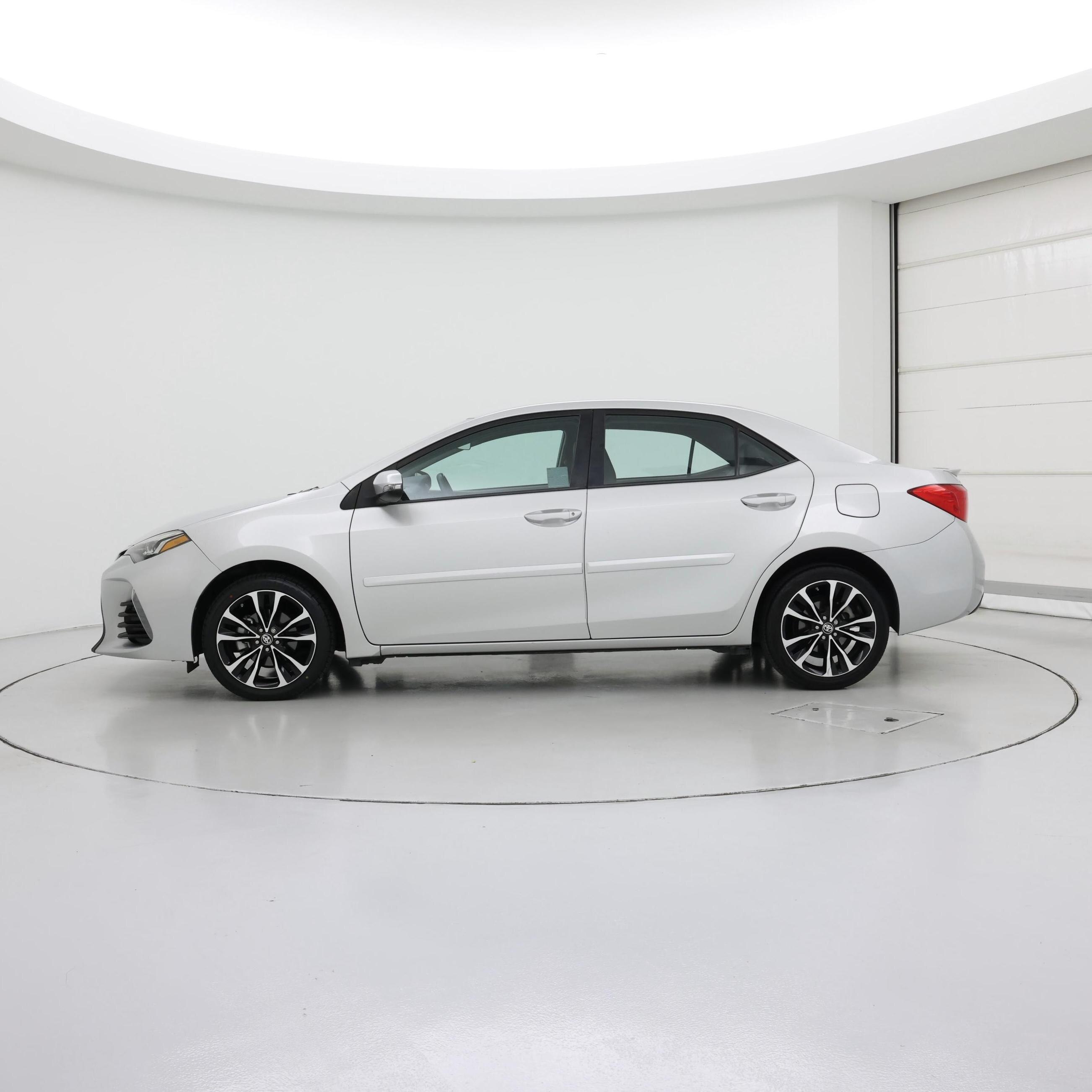 Thumbnail: 2019 Toyota Corolla - 3