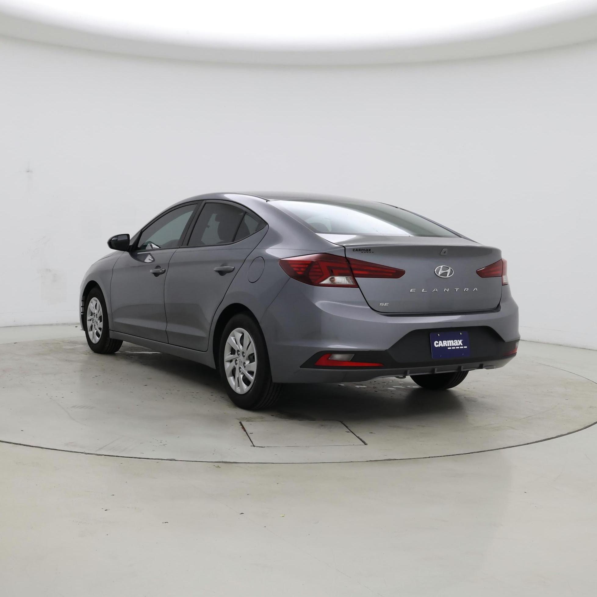 Thumbnail: 2019 Hyundai Elantra - 2
