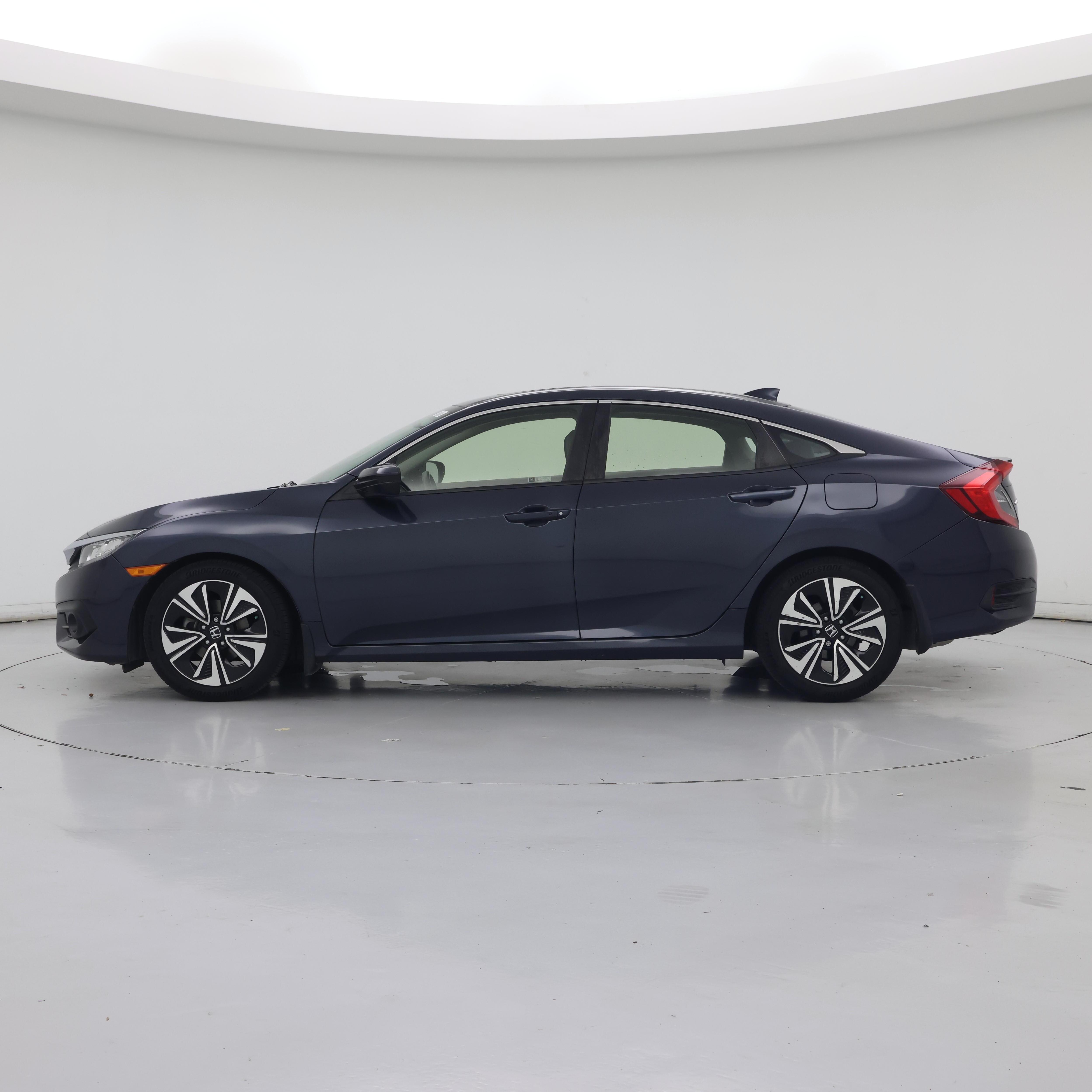 Thumbnail: 2018 Honda Civic - 3