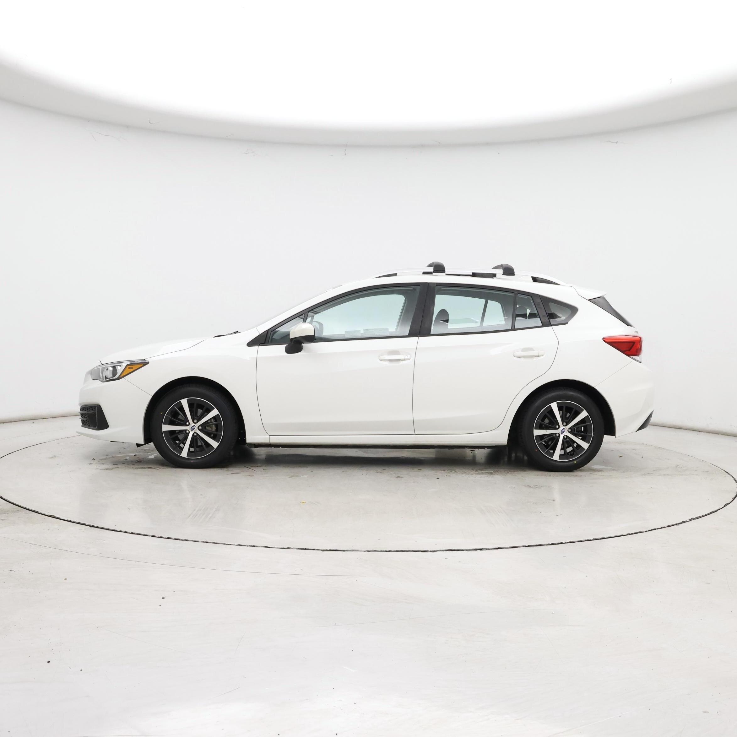 Thumbnail: 2022 Subaru Impreza - 3