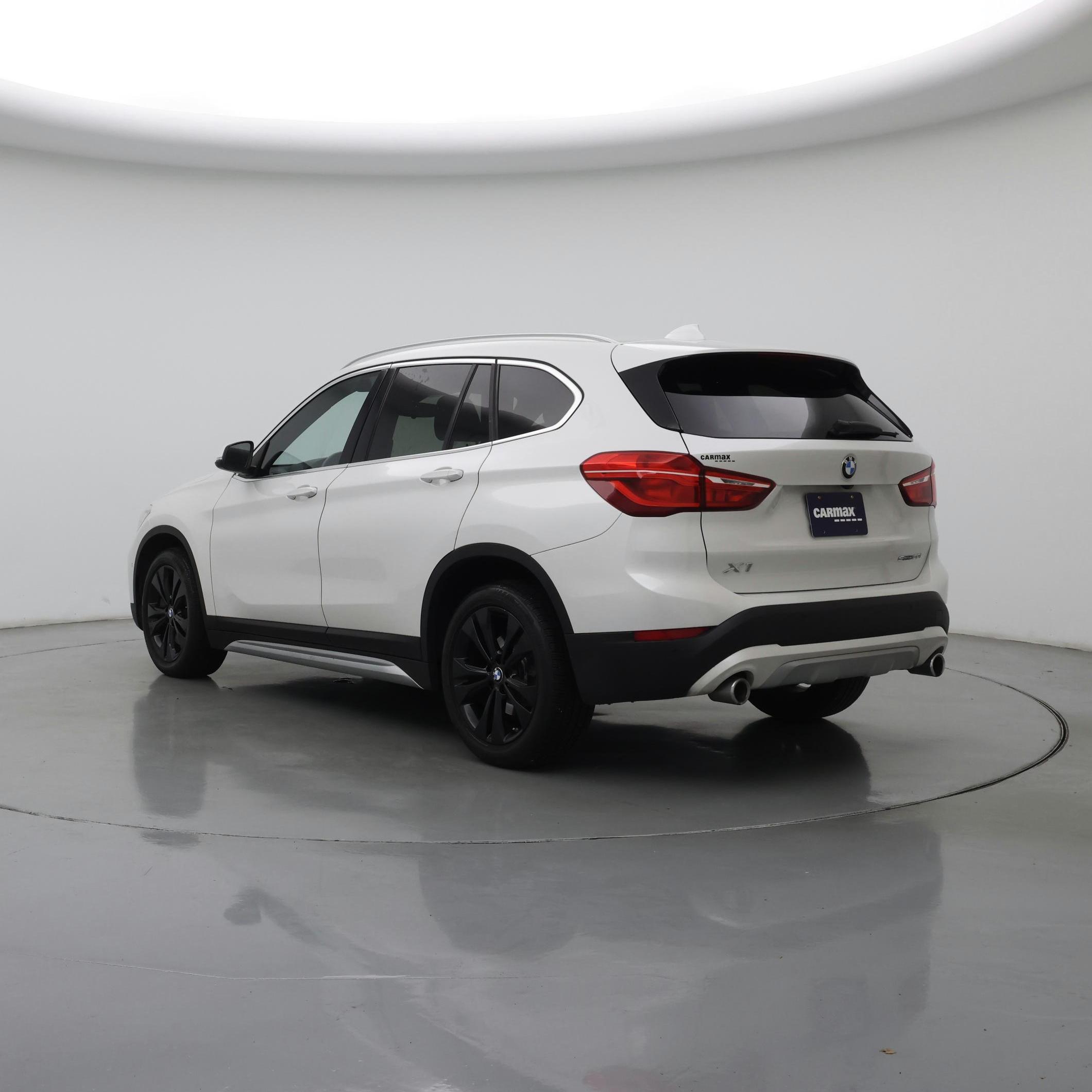 Thumbnail: 2020 BMW X1 - 2