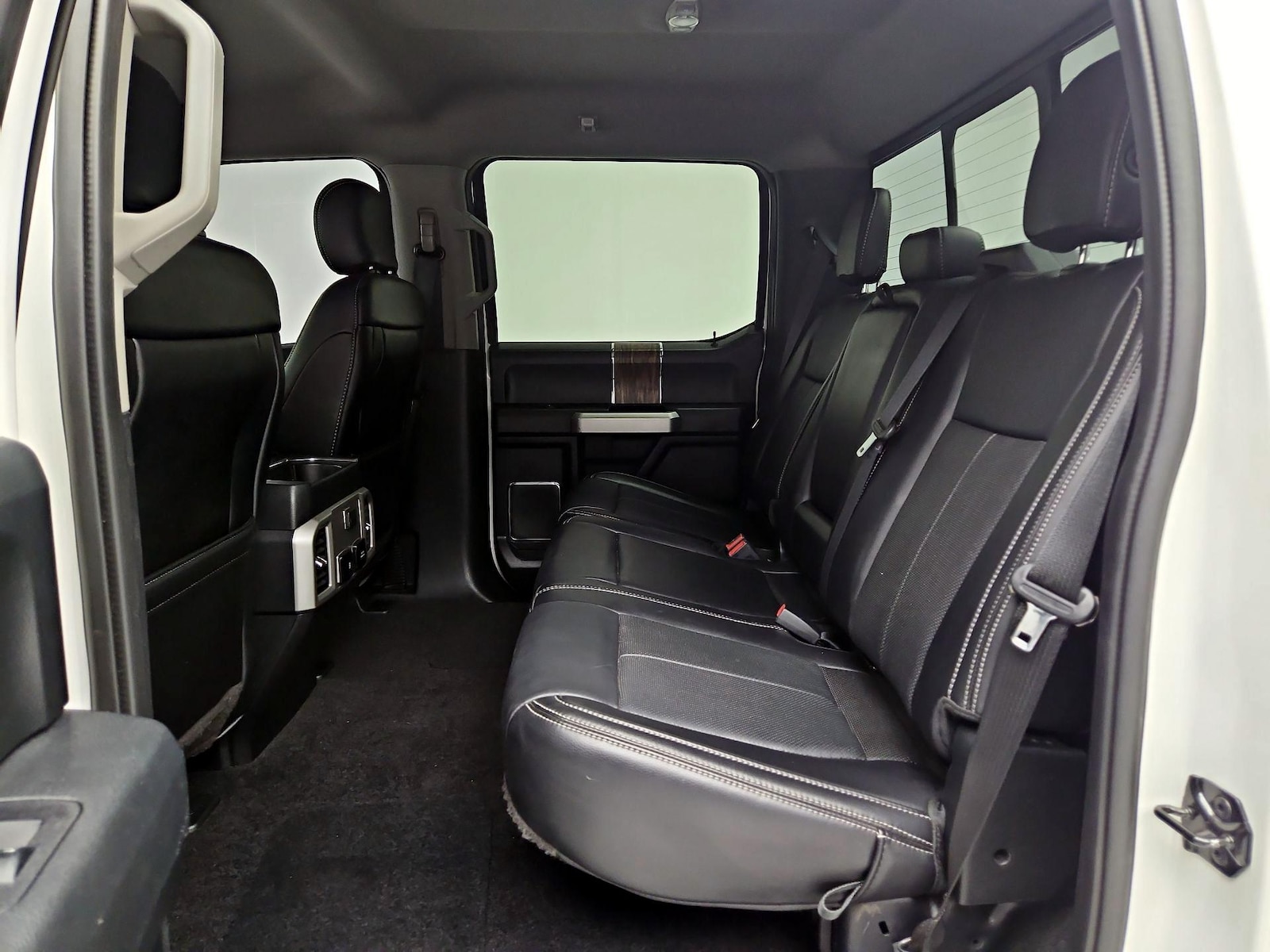 2019 Ford F-150 Lariat - Photo 21