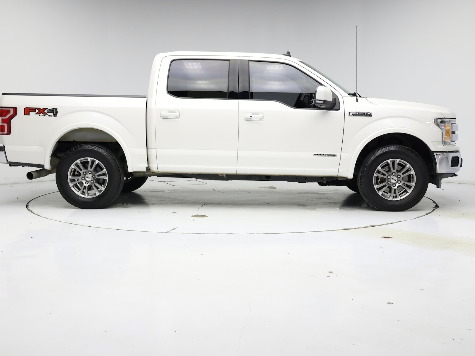 2019 Ford F-150 Lariat - Photo 8