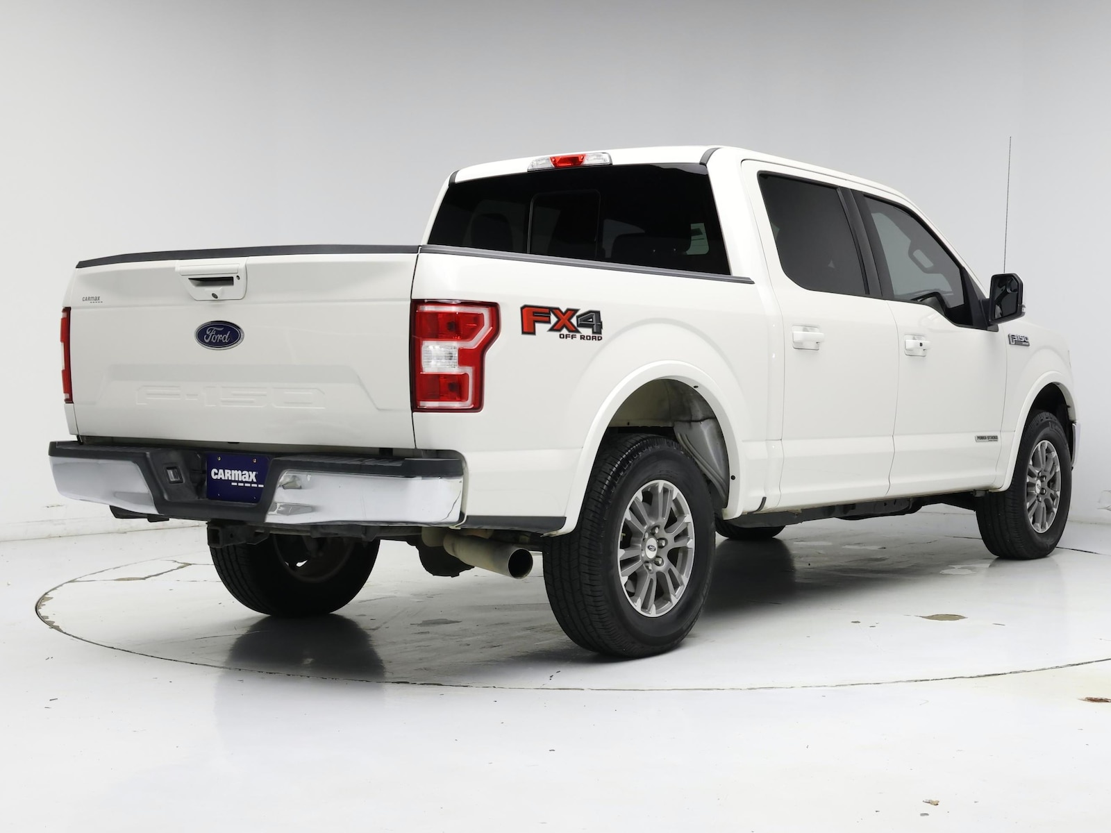 2019 Ford F-150 Lariat - Photo 9