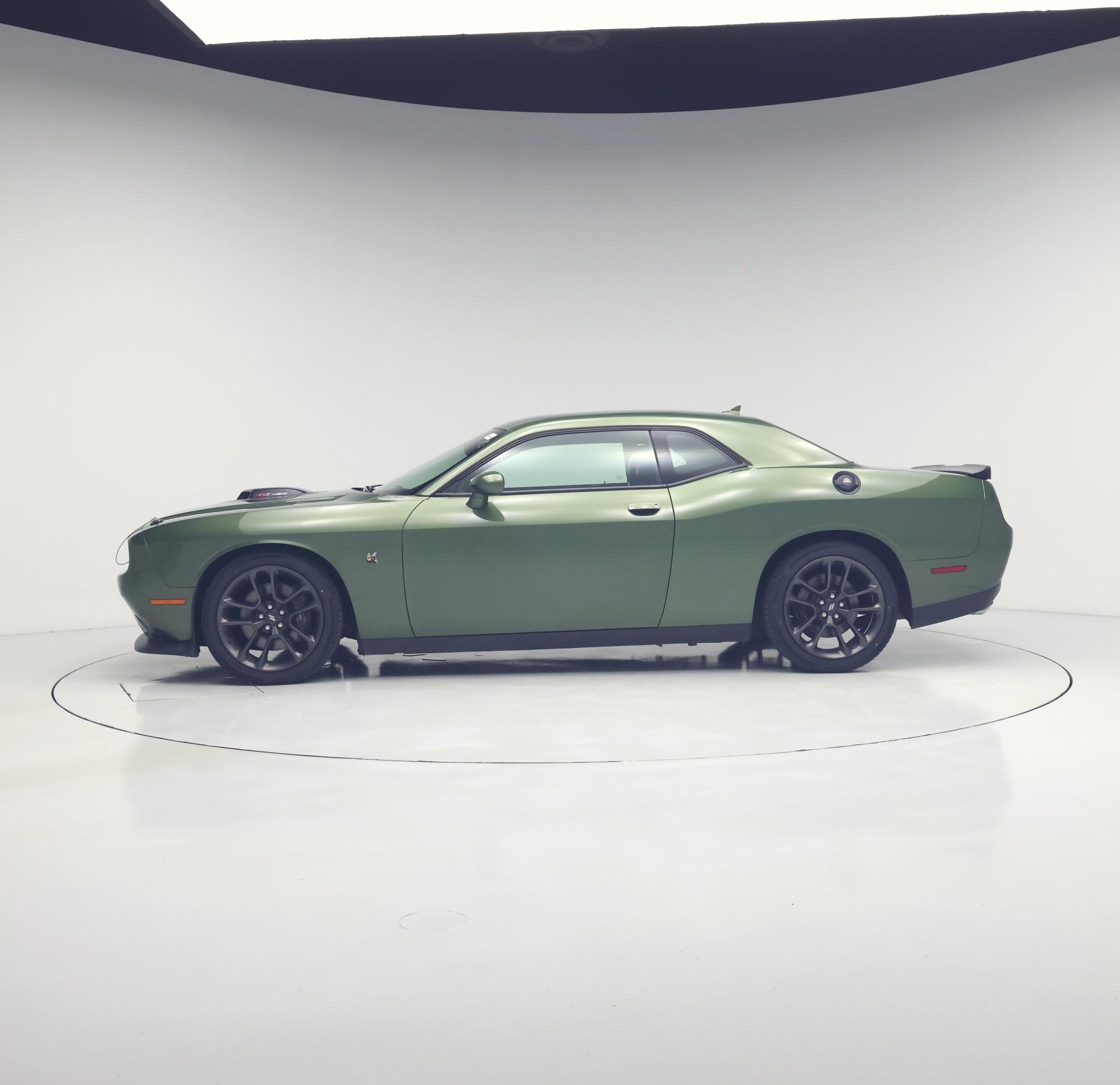Thumbnail: 2021 Dodge Challenger - 3