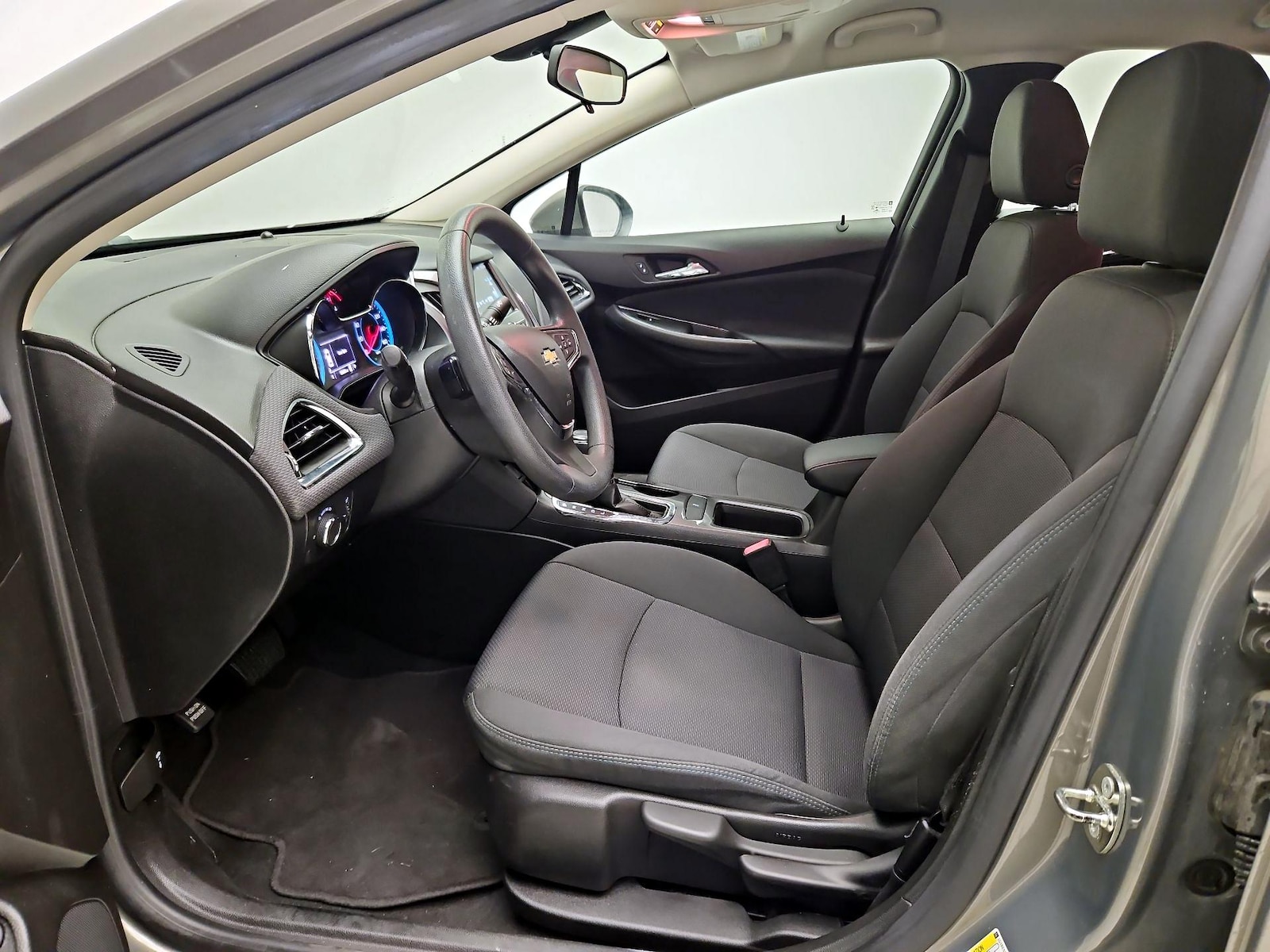 2018 Chevrolet Cruze LT - Photo 12