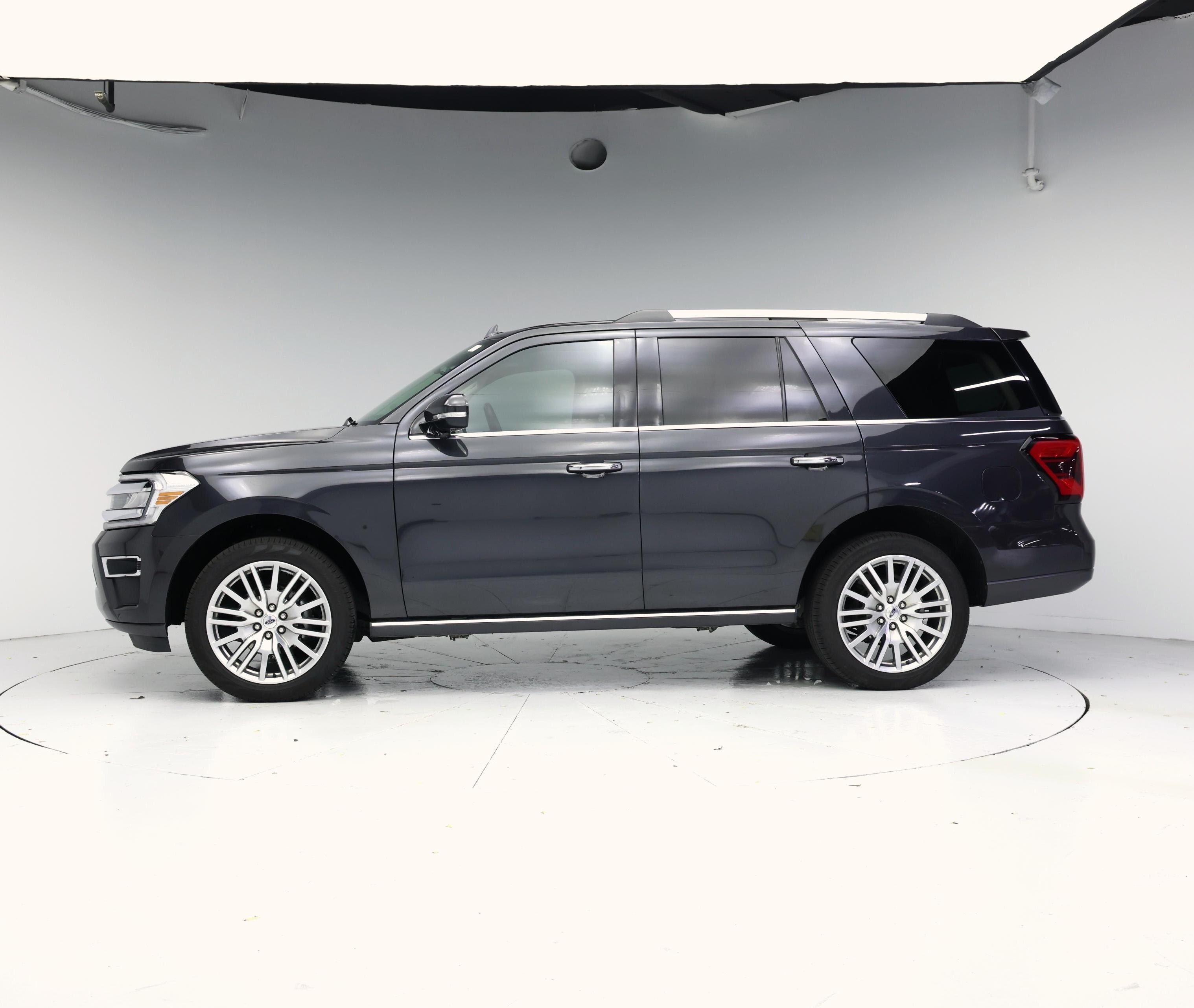 Thumbnail: 2024 Ford Expedition - 3