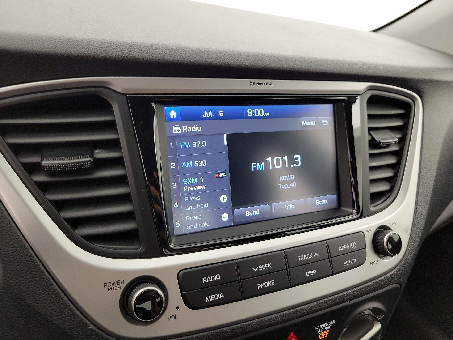 Thumbnail: 2022 Hyundai Accent - 15