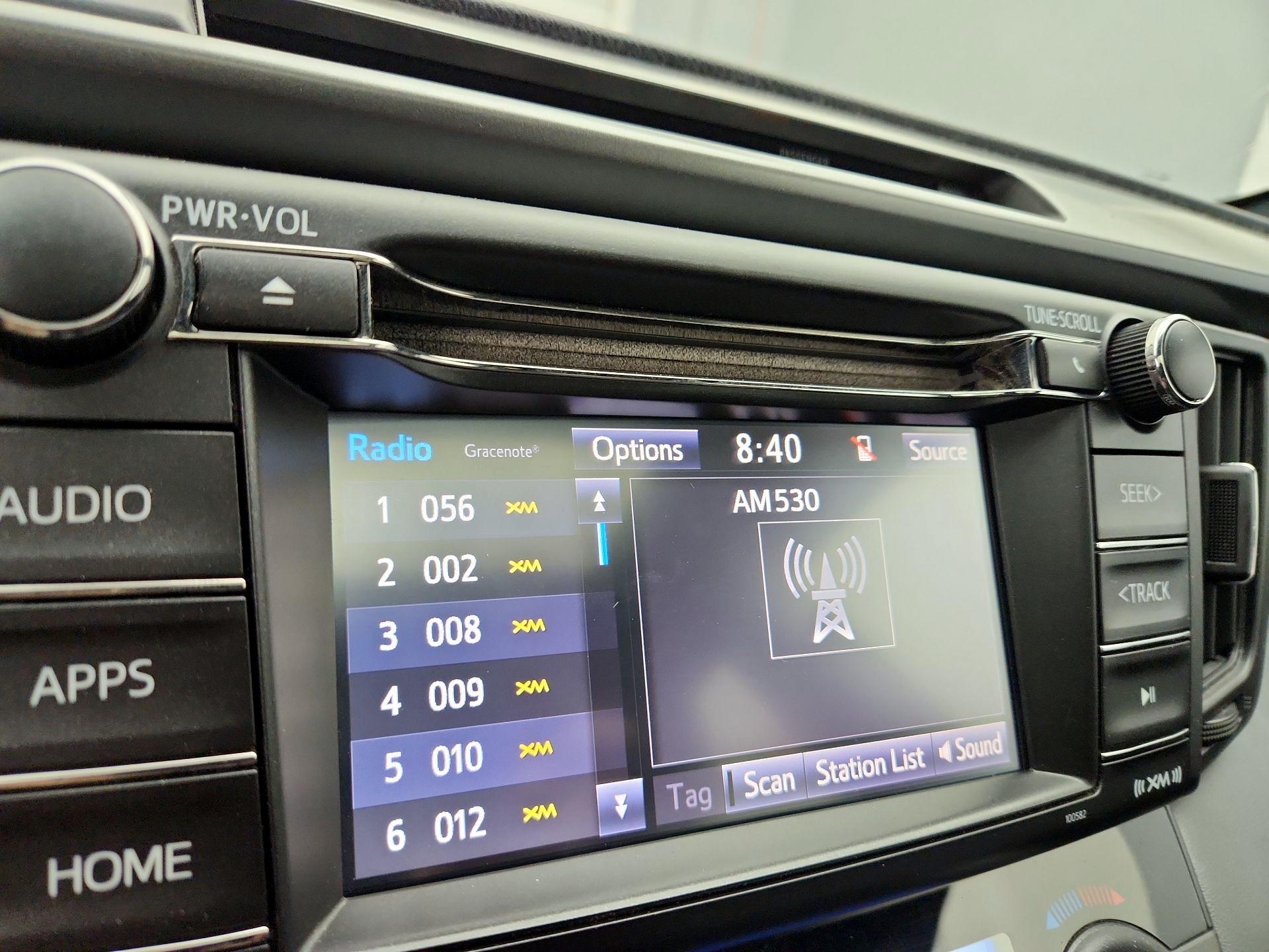 Thumbnail: 2016 Toyota RAV4 - 14