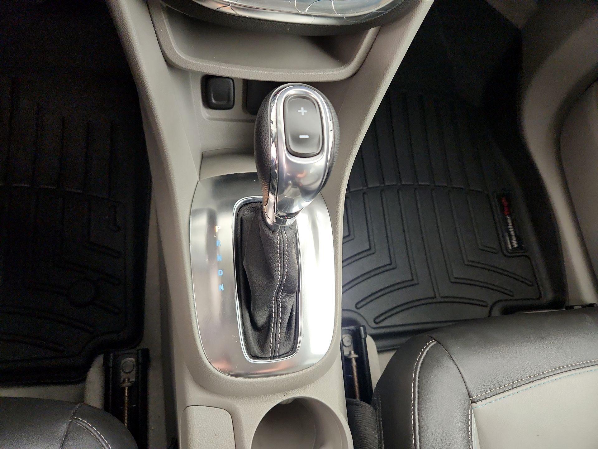 Thumbnail: 2015 Buick Encore - 18