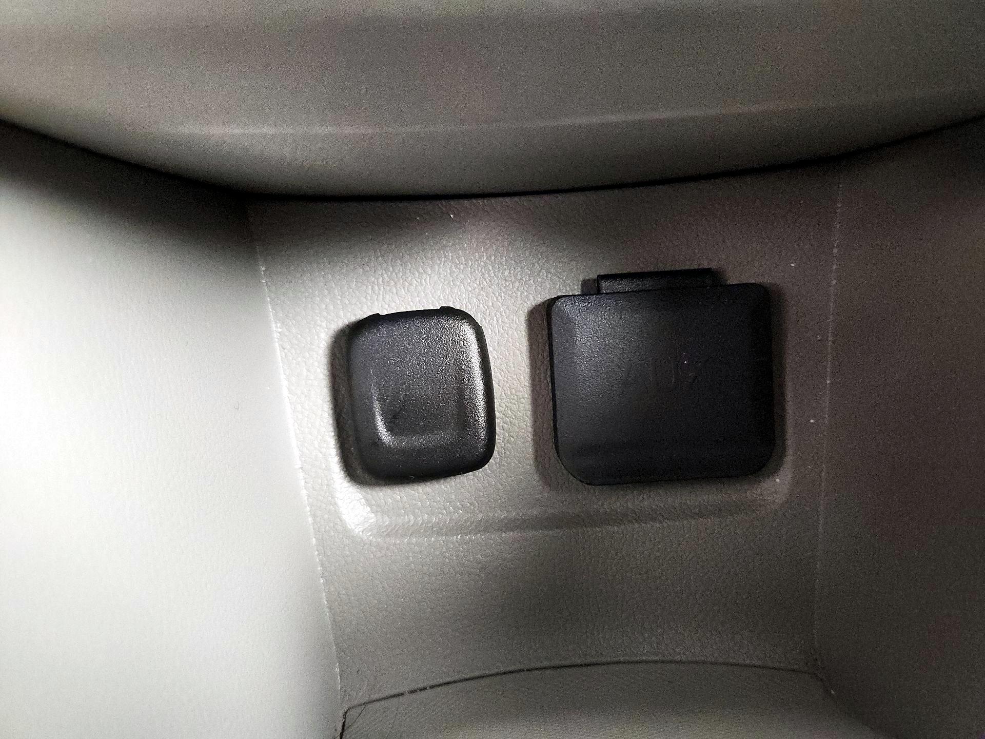 Thumbnail: 2015 Buick Encore - 19
