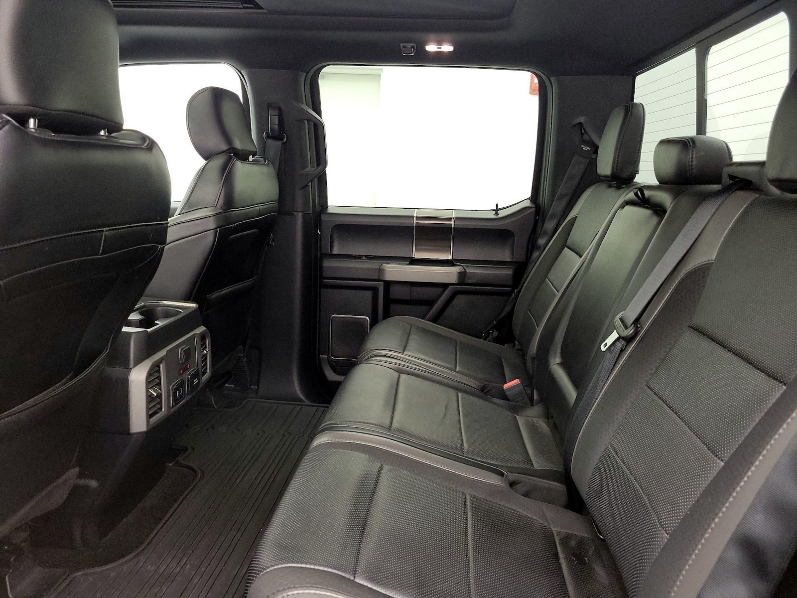 2020 Ford F-150 Raptor - Photo 22