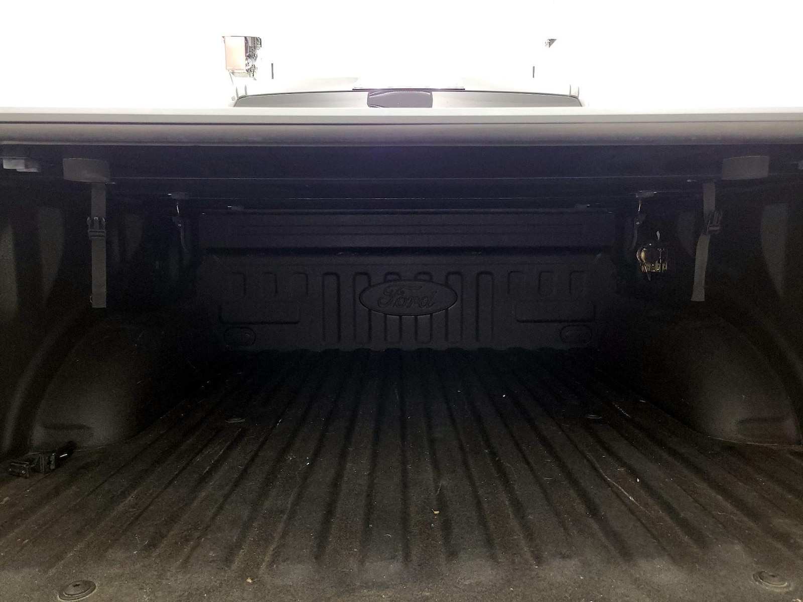 2020 Ford F-150 Raptor - Photo 23