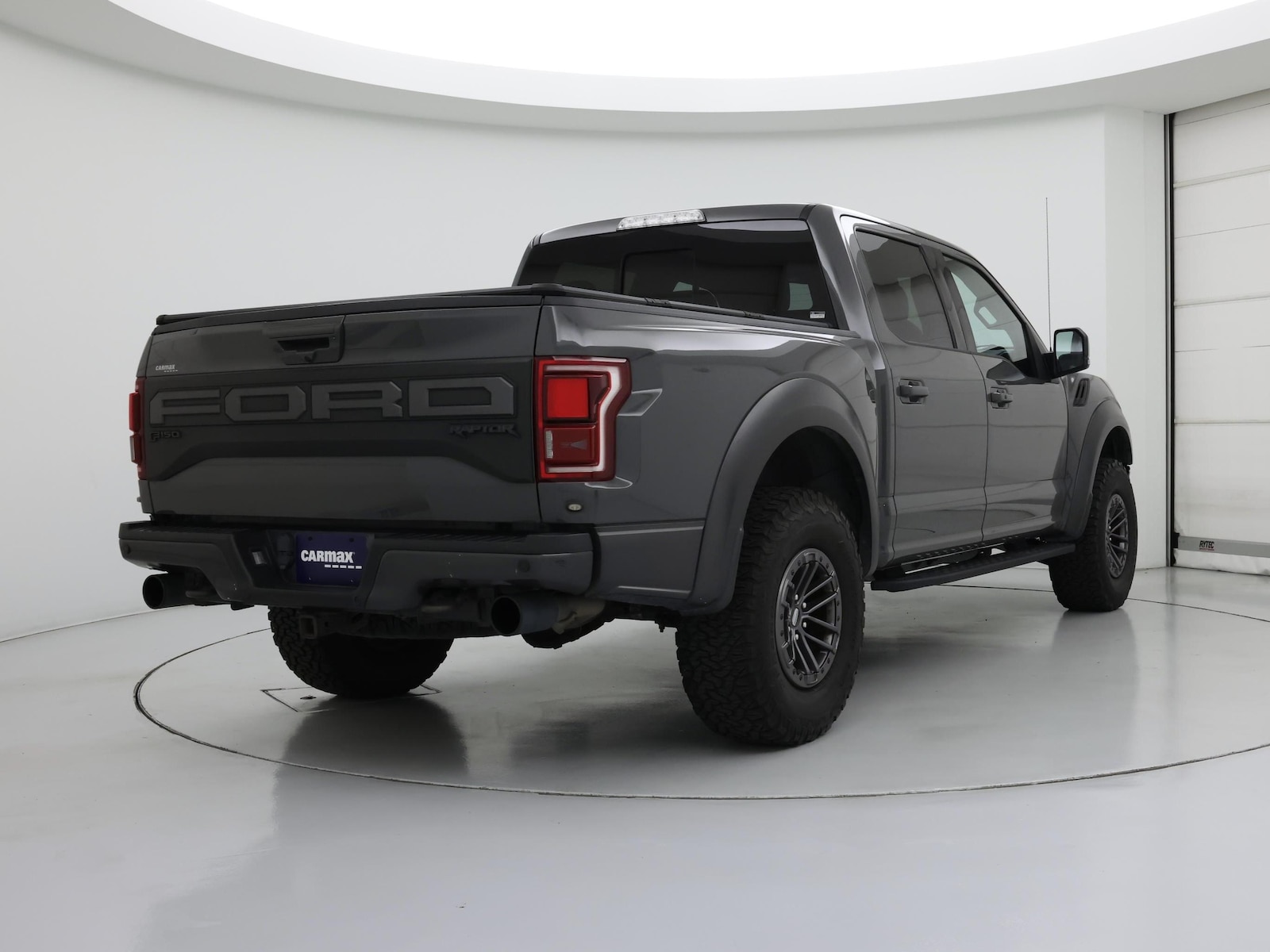 2020 Ford F-150 Raptor - Photo 9
