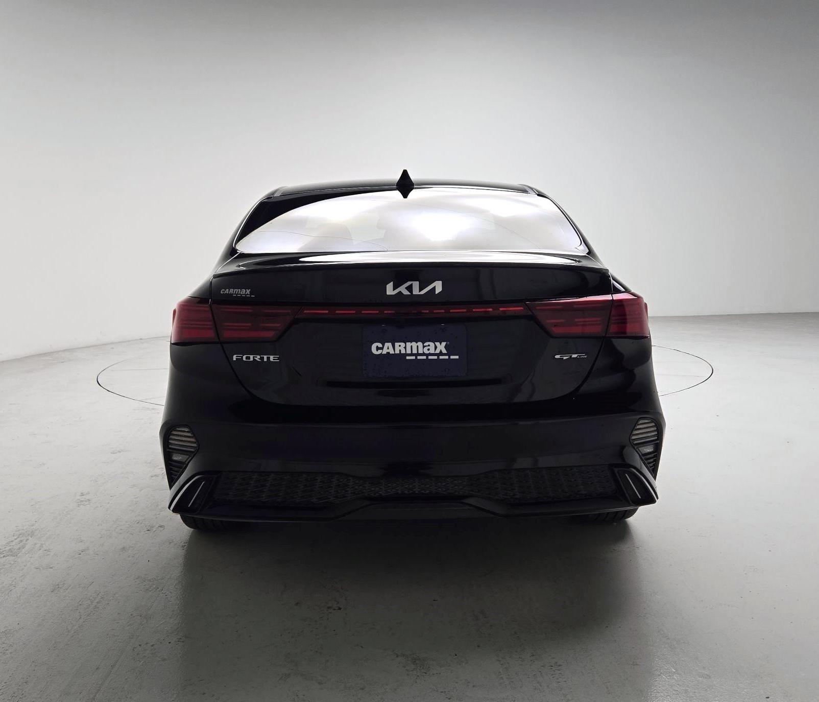 Thumbnail: 2024 Kia Forte - 6