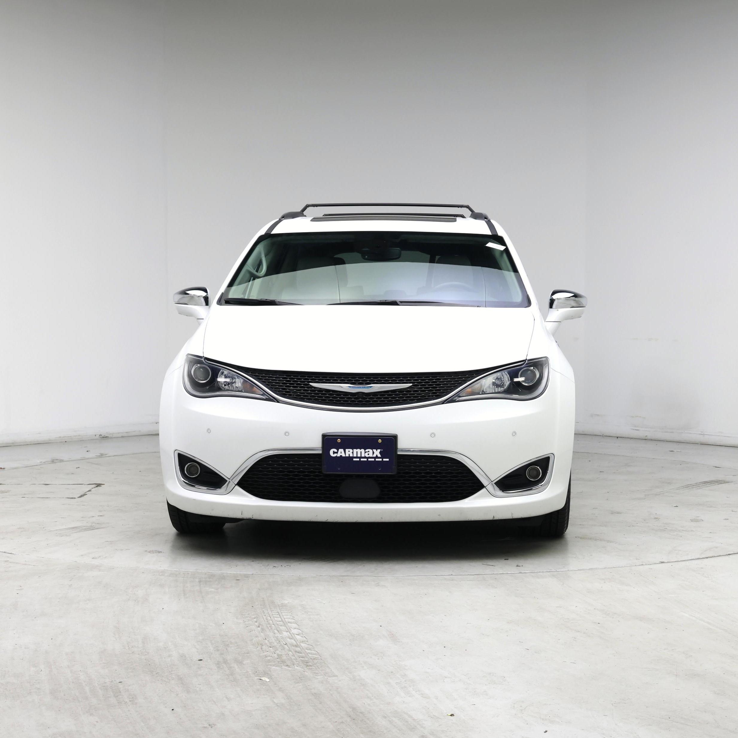 Thumbnail: 2020 Chrysler Pacifica - 5