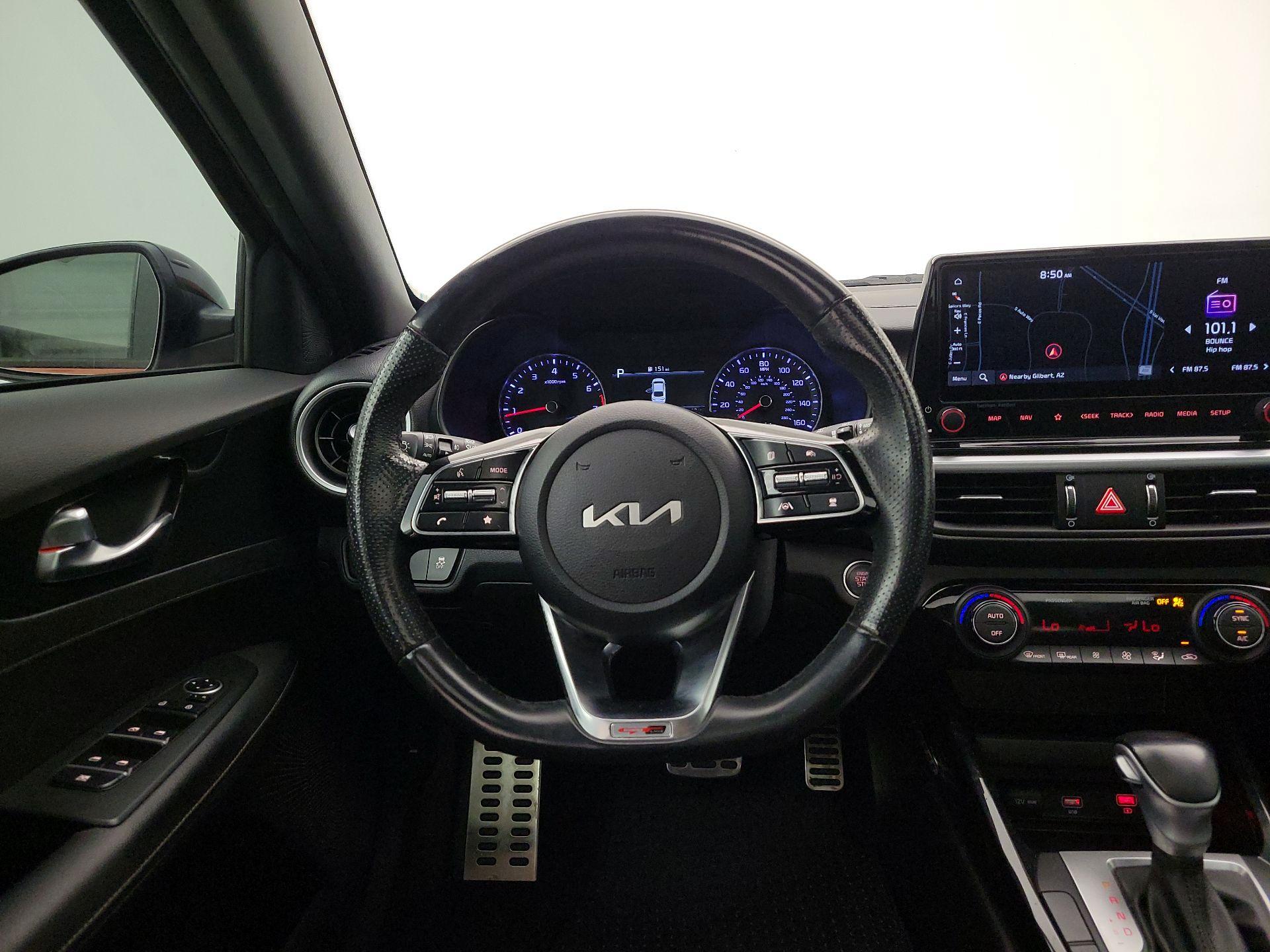 Thumbnail: 2023 Kia Forte - 10