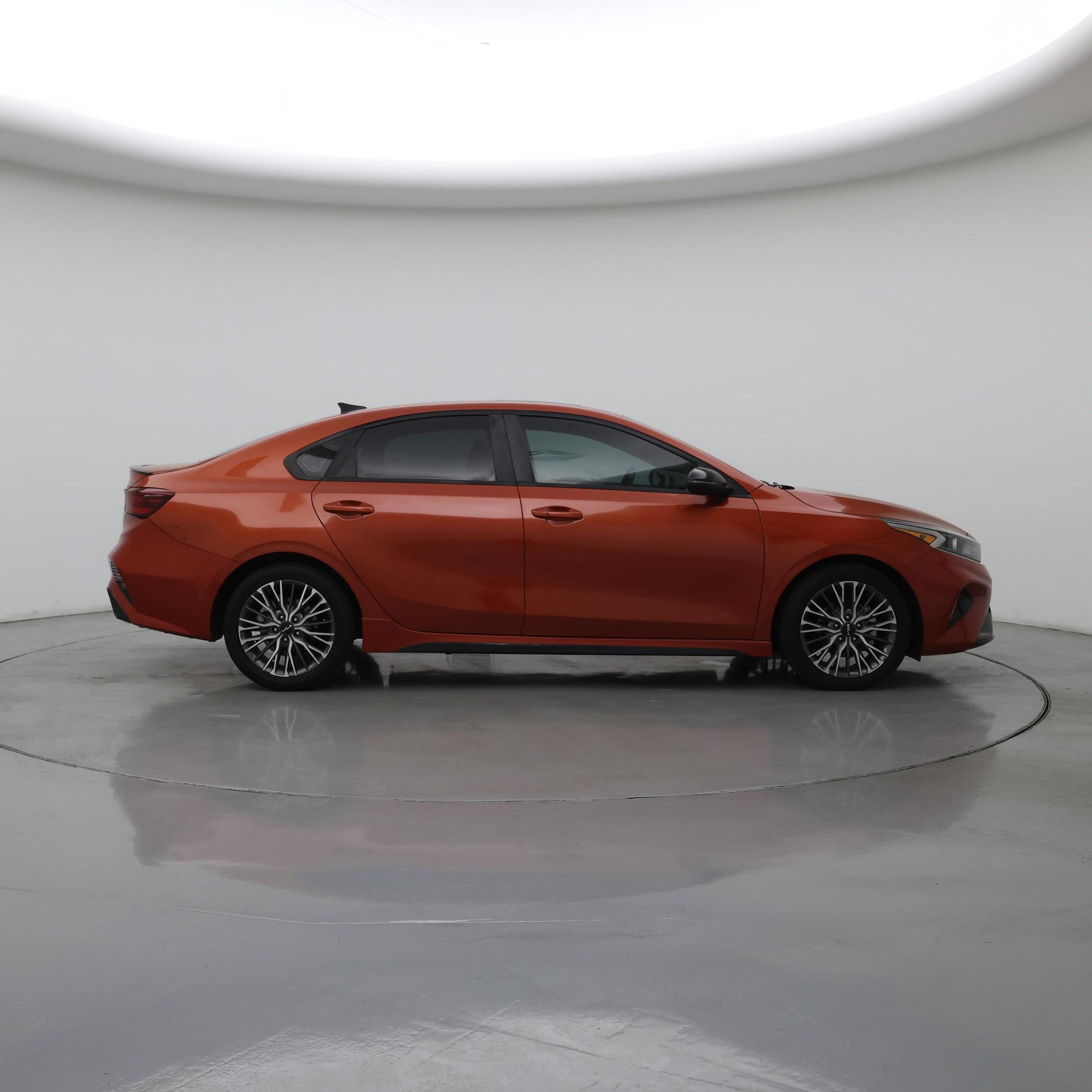 Thumbnail: 2023 Kia Forte - 7