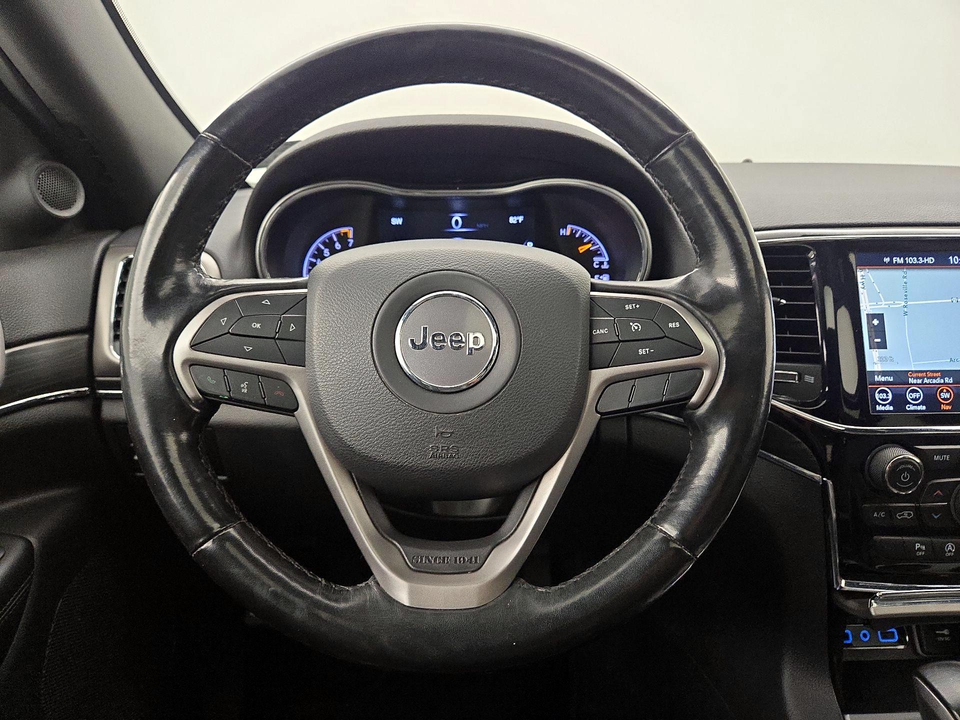 Thumbnail: 2020 Jeep Grand Cherokee - 10