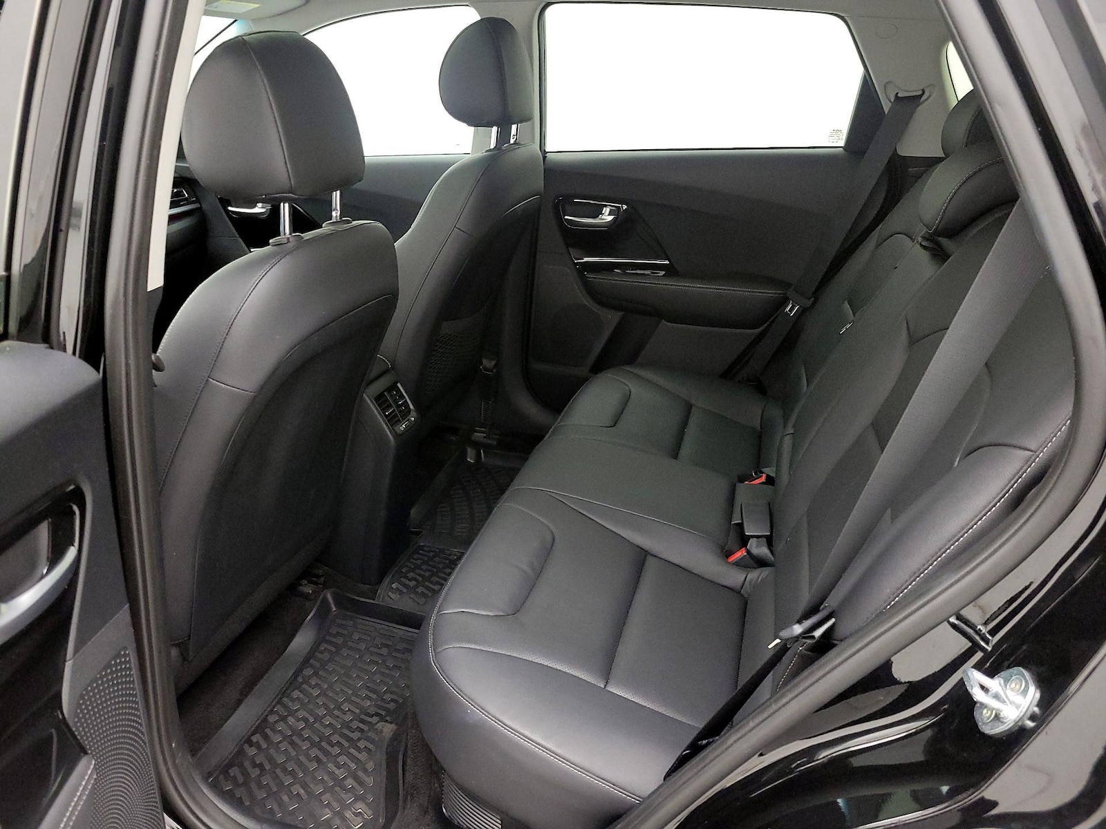 2022 Kia Niro Touring SE - Photo 22