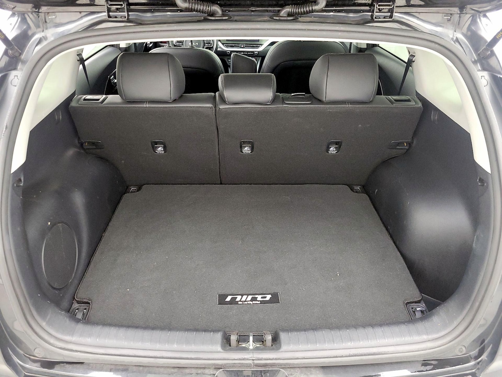 2022 Kia Niro Touring SE - Photo 23