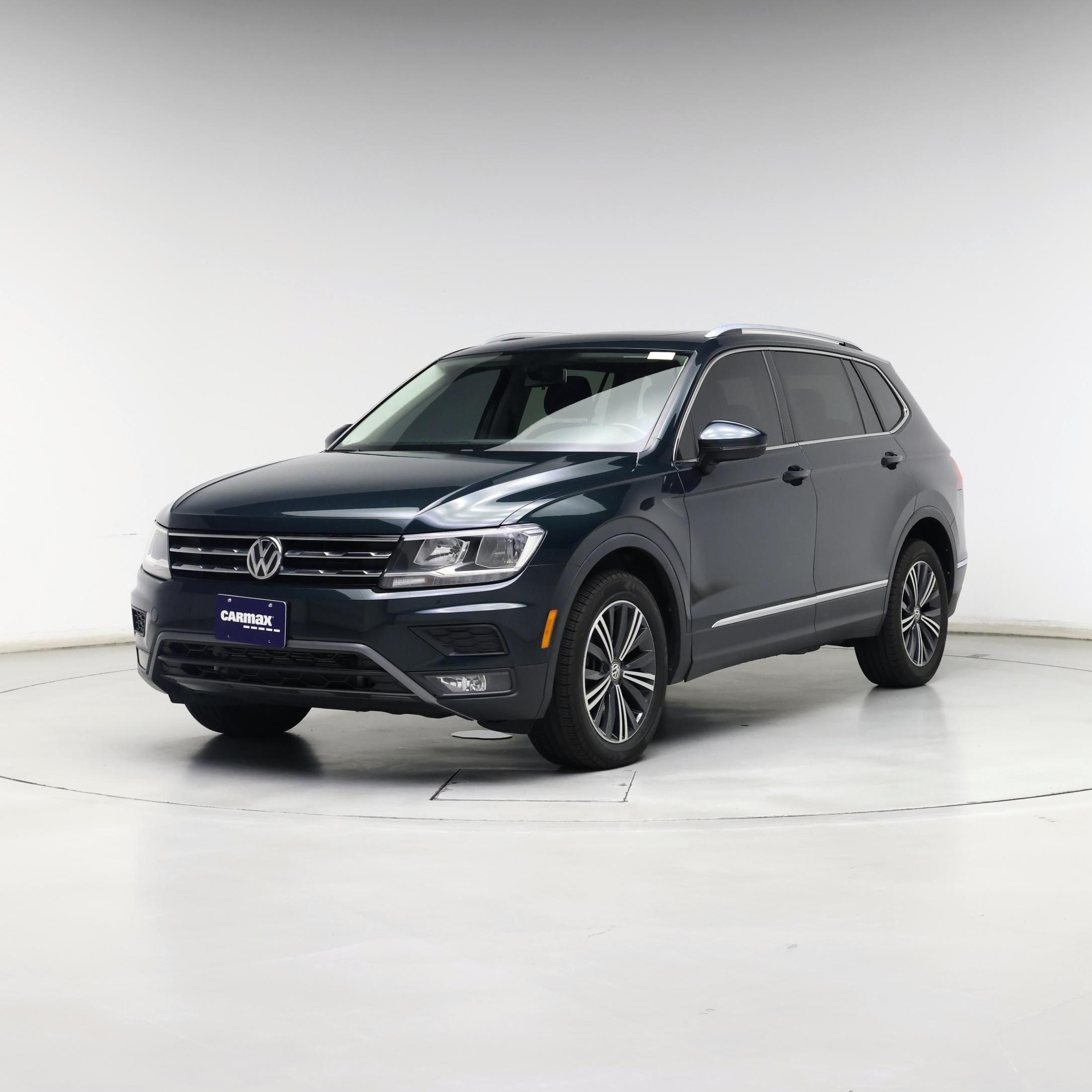 Thumbnail: 2018 Volkswagen Tiguan - 4