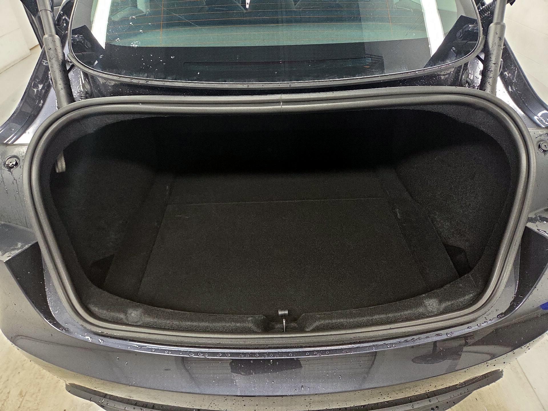 Thumbnail: 2025 Tesla Model 3 - 20