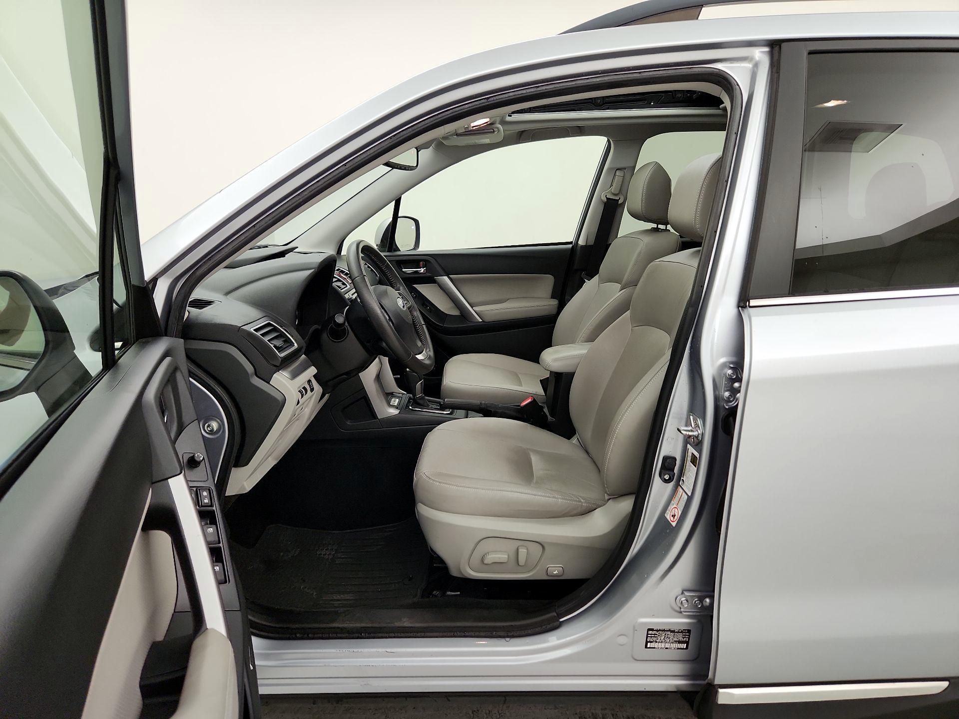 Thumbnail: 2016 Subaru Forester - 11
