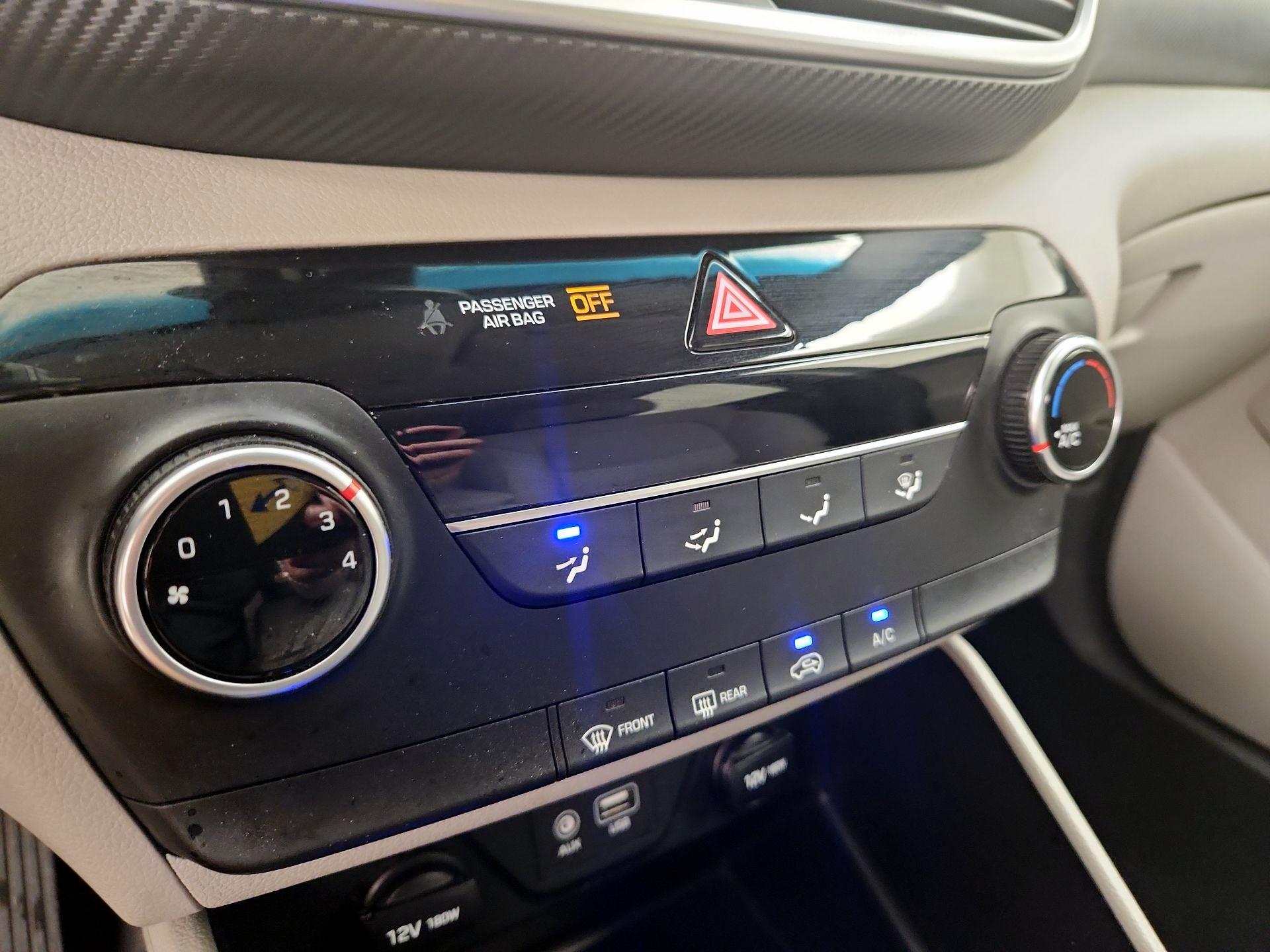 Thumbnail: 2020 Hyundai Tucson - 16