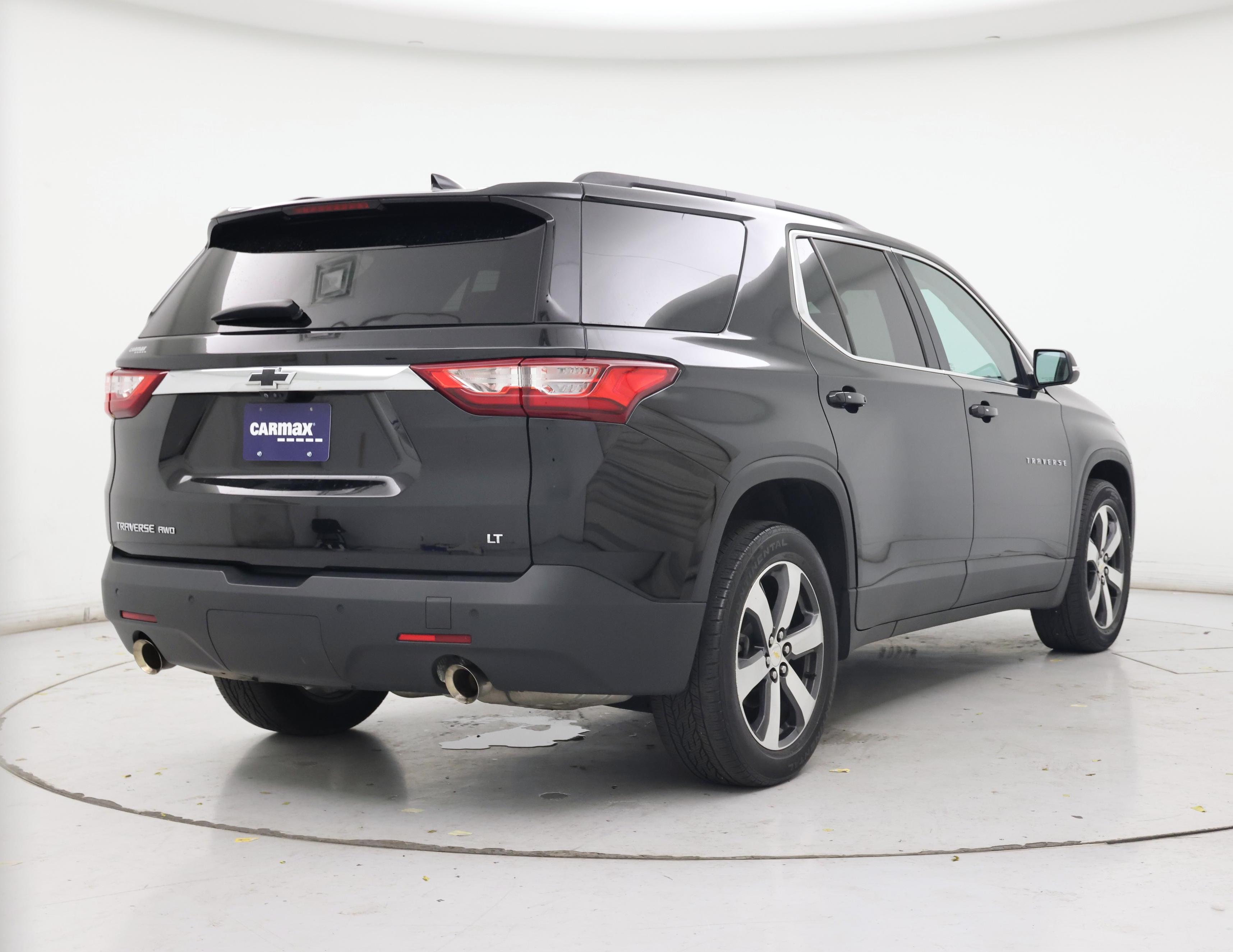 Thumbnail: 2021 Chevrolet Traverse - 8