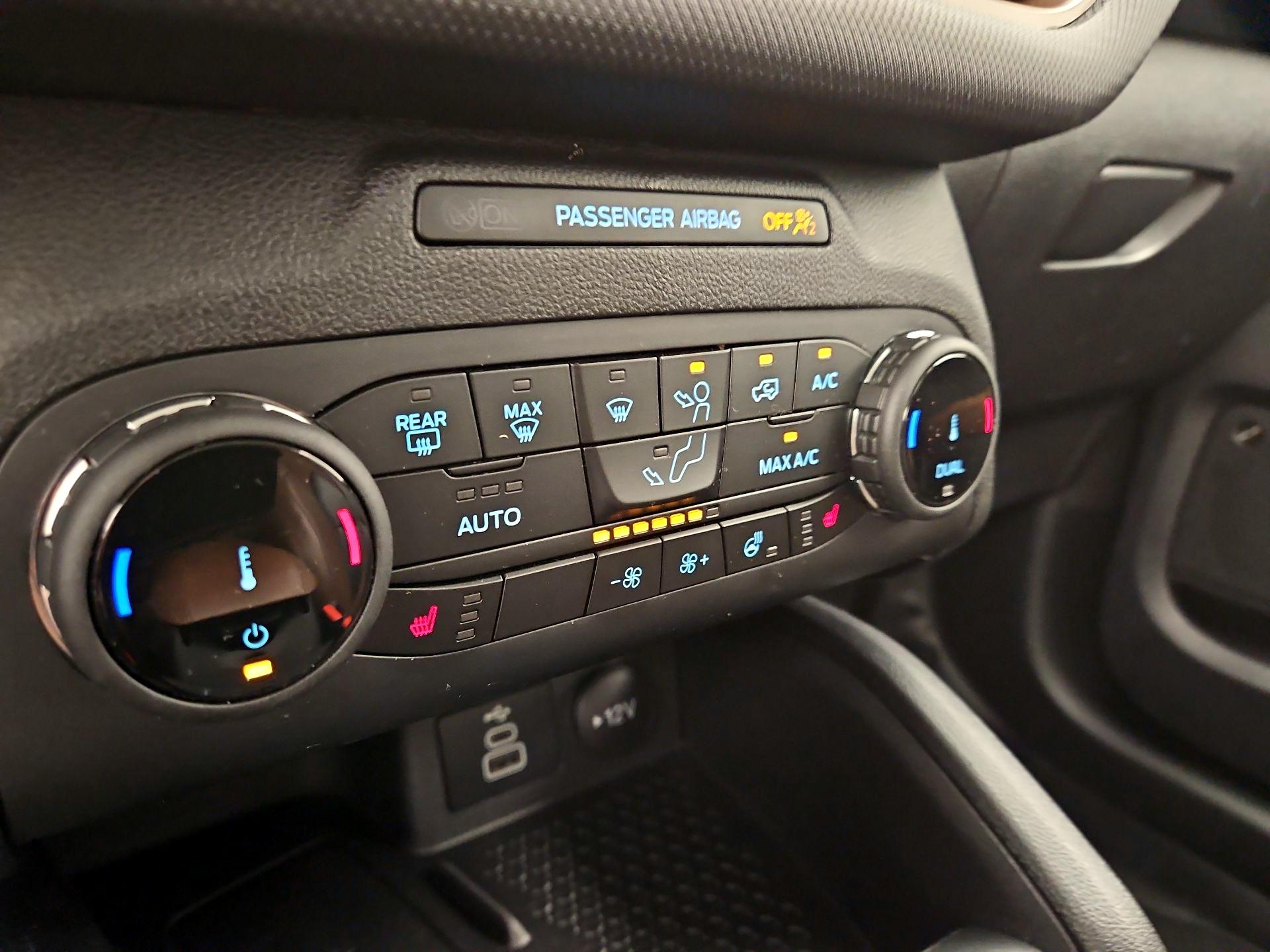 Thumbnail: 2024 Ford Bronco Sport - 17