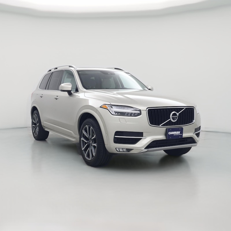 2018 Volvo XC90 T6 Momentum